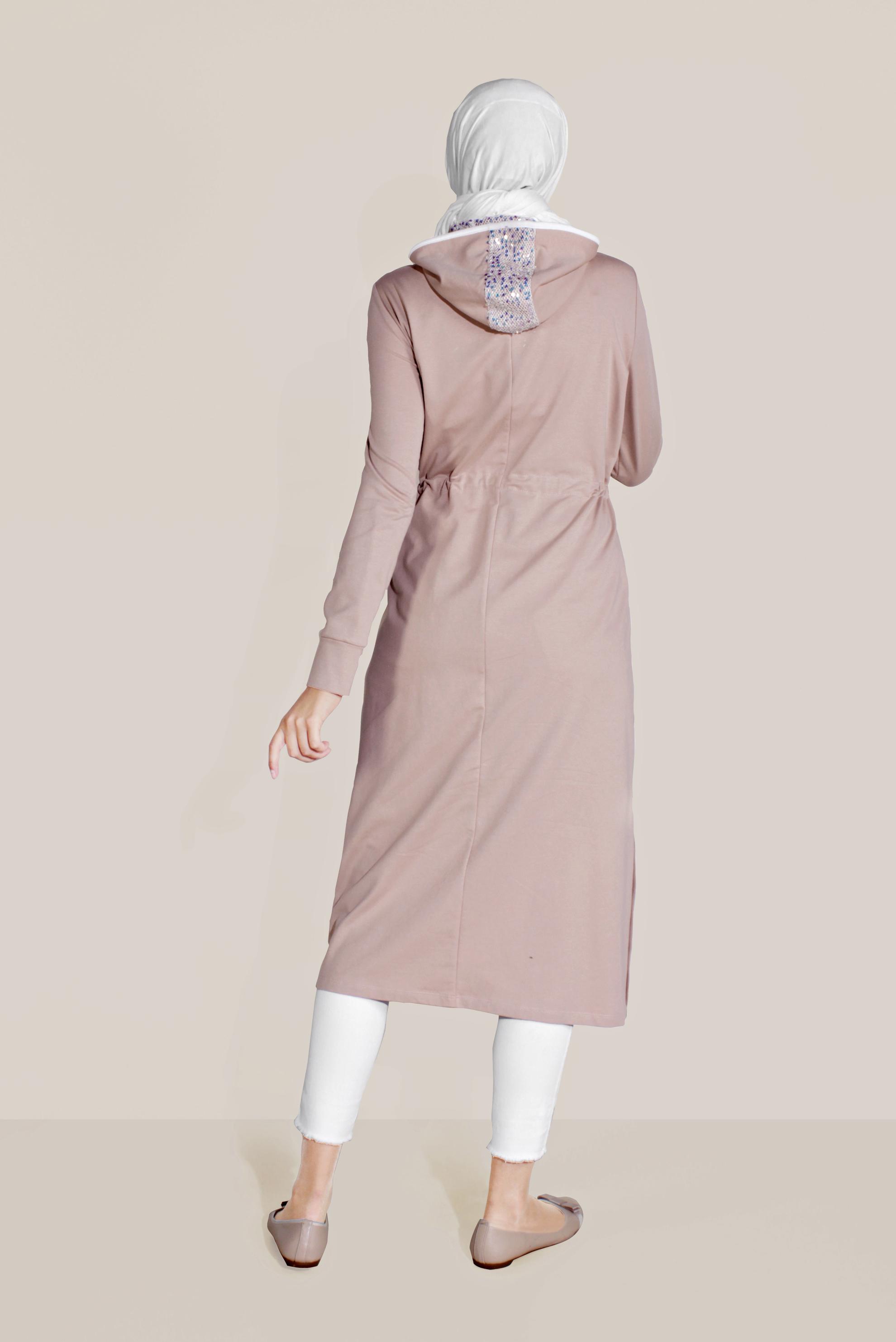 Tesettür giyim PUDRA BELDEN BÜZGÜLÜ KAPÜŞONLU EŞOFMAN TUNİK 40680