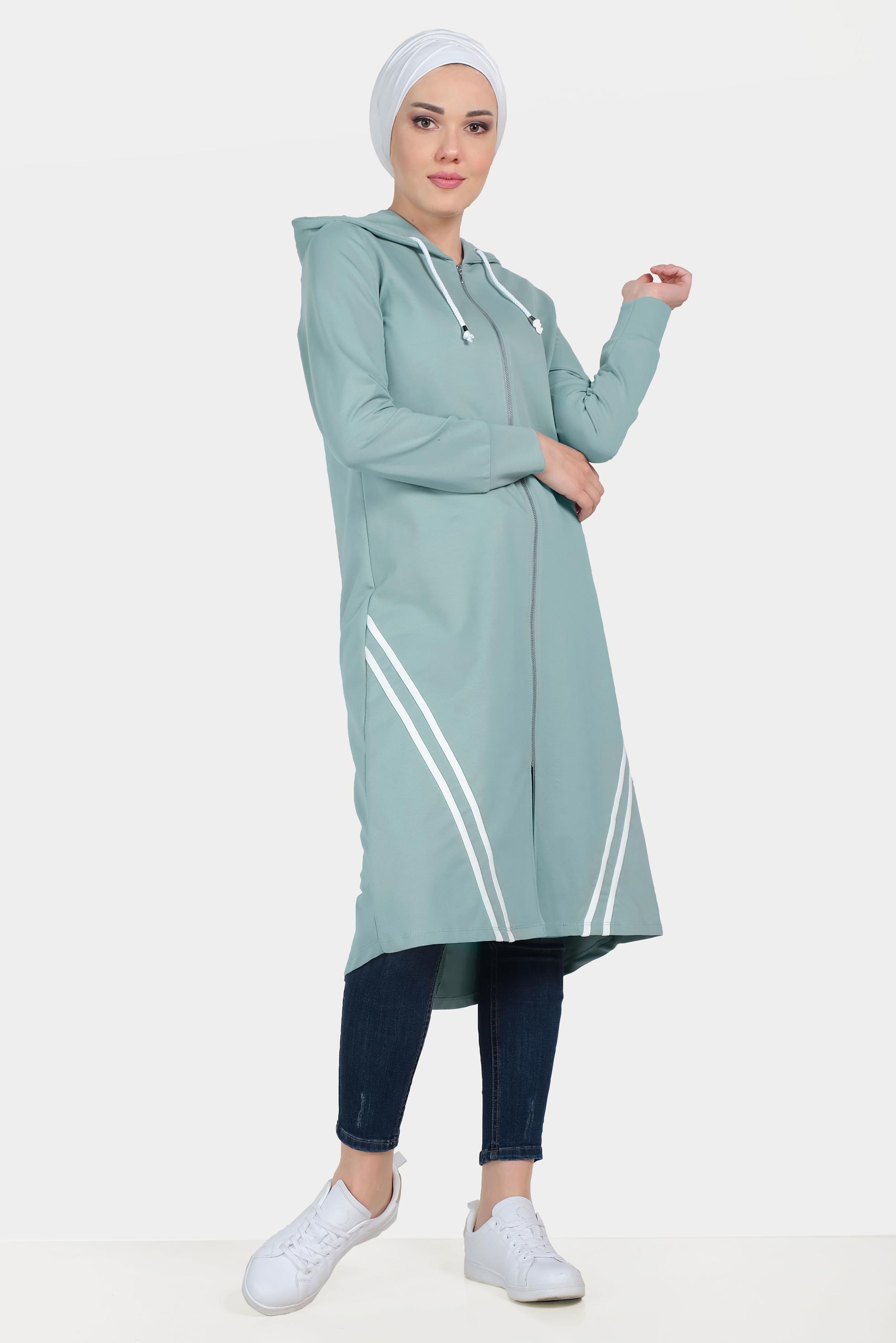 Tesettür giyim YEŞİL ŞERİT DETAYLI KAPÜŞONLU EŞOFMAN TUNİK 40682 
