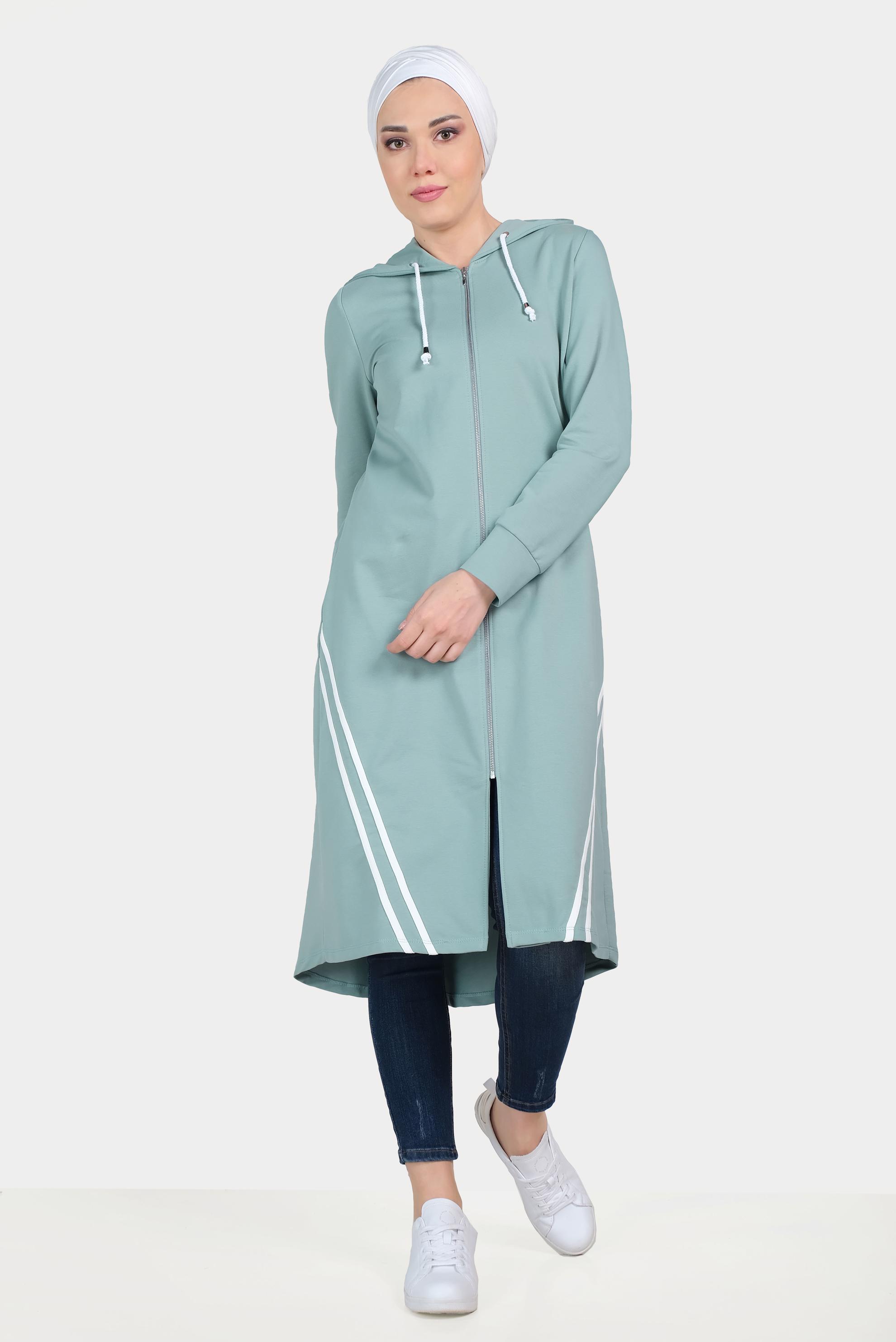 Tesettür giyim YEŞİL ŞERİT DETAYLI KAPÜŞONLU EŞOFMAN TUNİK 40682 