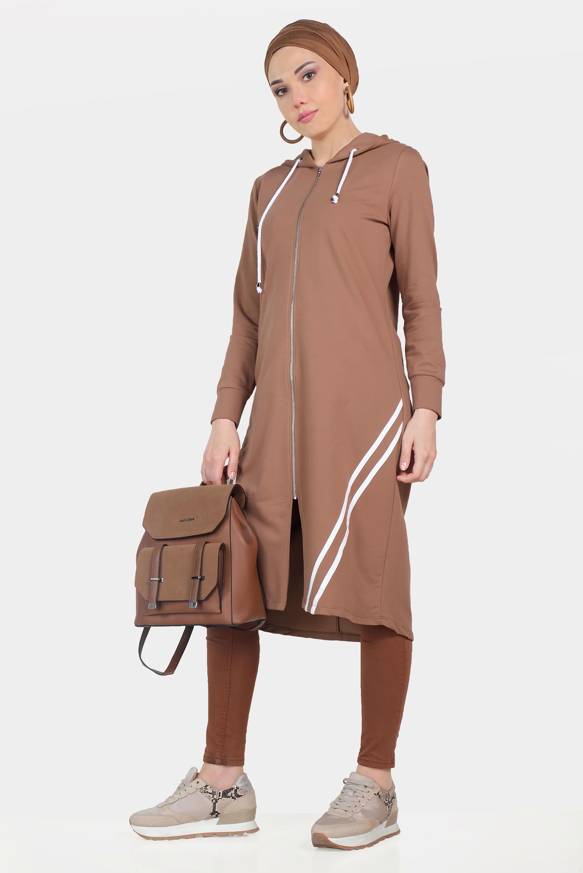 Tesettür giyim KAHVE ŞERİT DETAYLI KAPÜŞONLU EŞOFMAN TUNİK 40682 