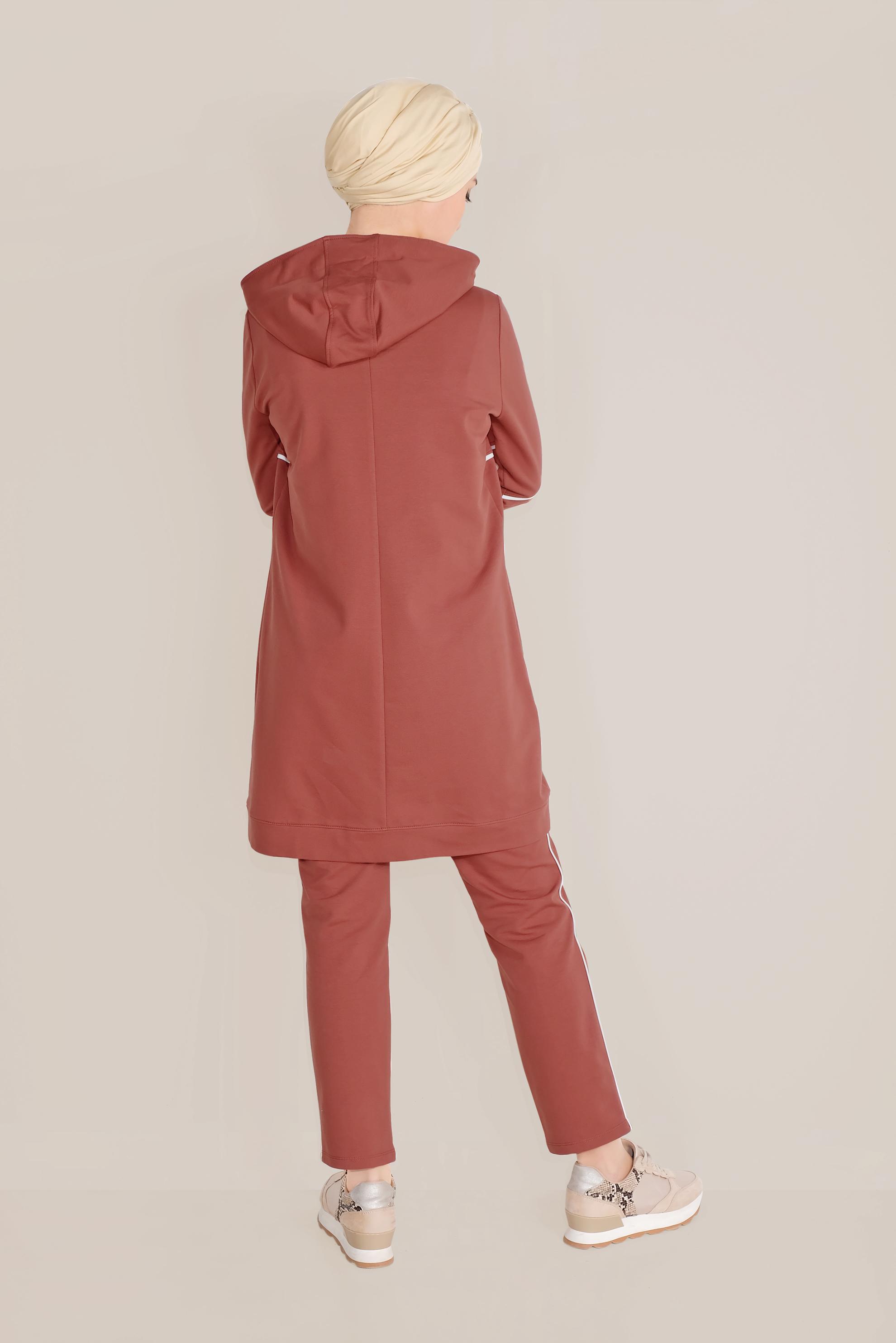 Tesettür giyim TURUNCU PAMUKLU TAŞ BASKILI KAPÜŞONLU EŞOFMAN TAKIM 40685