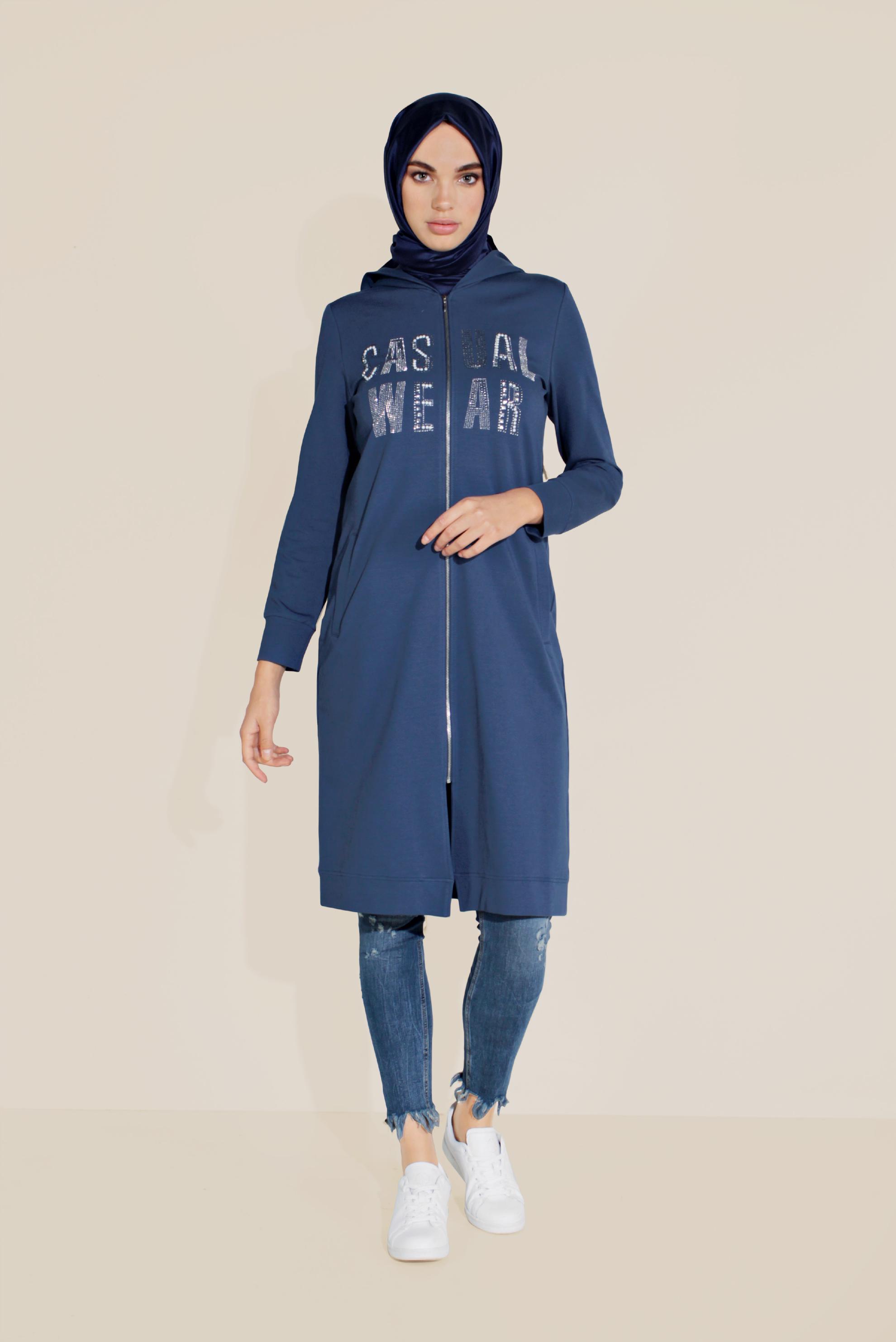 Tesettür giyim LACİVERT PAMUKLU BASKILI FERMUARLI EŞOFMAN TUNİK 40720
