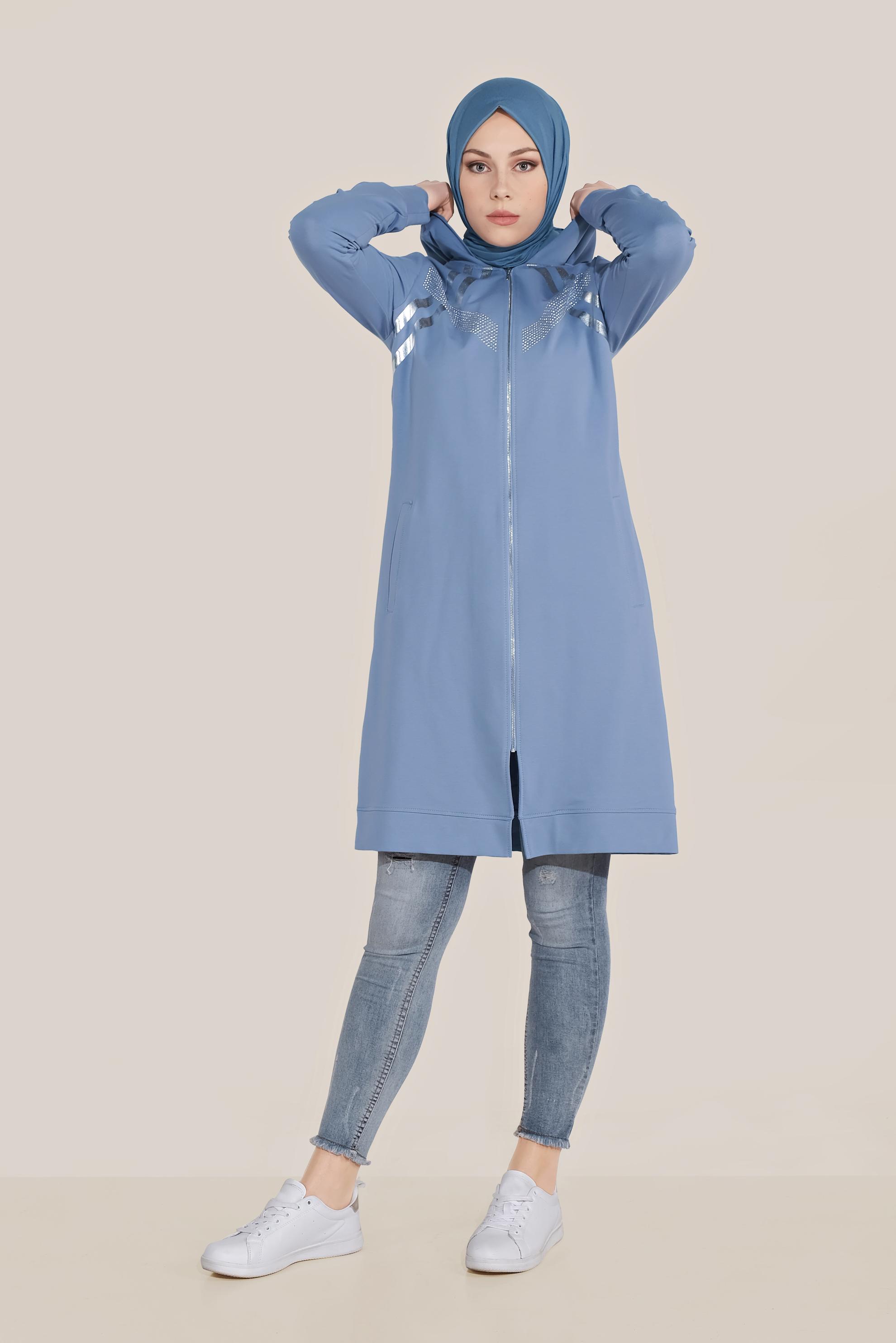 Tesettür giyim MAVİ TAŞ BASKILI ŞERİTLİ EŞOFMAN TUNİK 40723