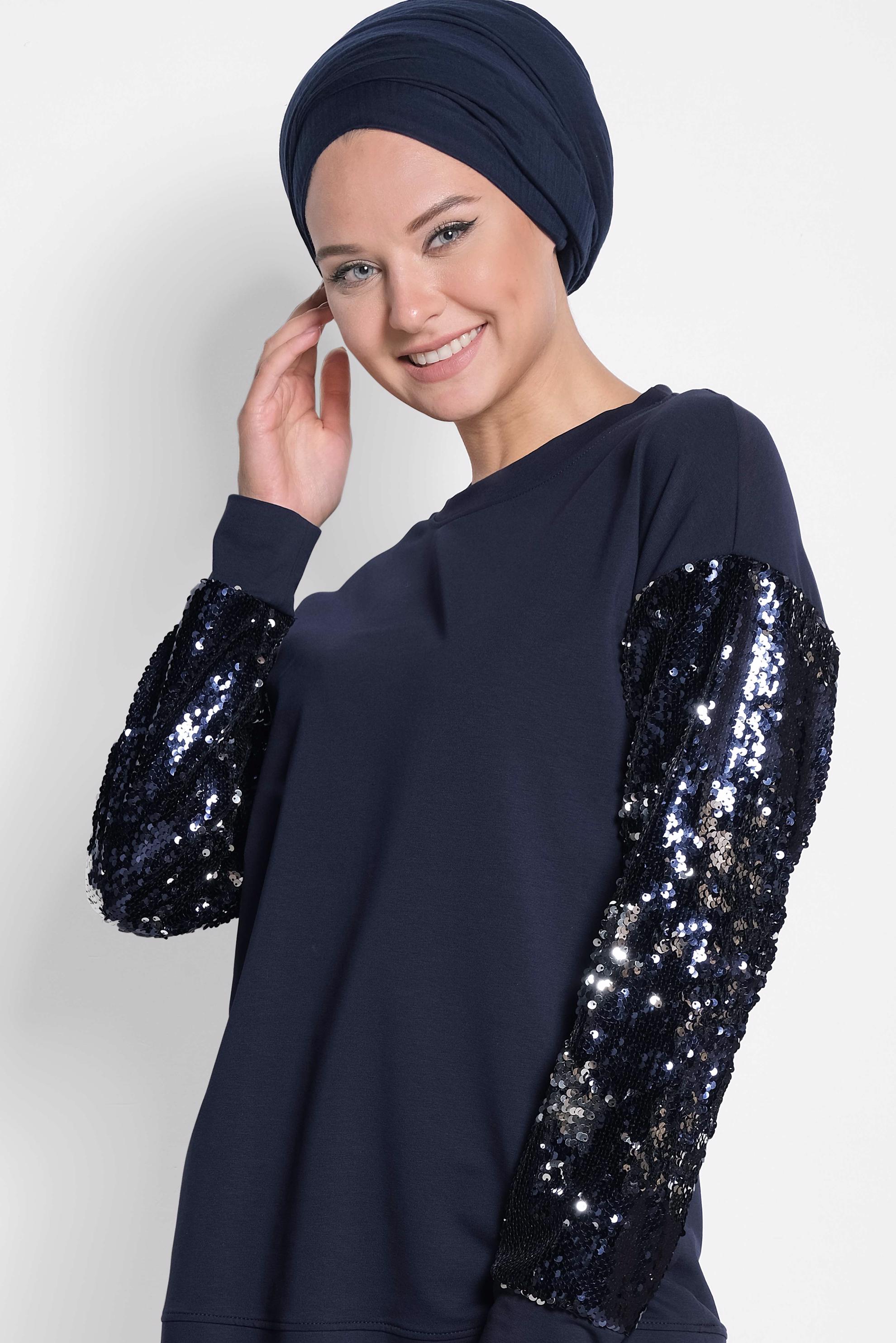 Tesettür giyim LACİVERT KOLLARI PUL PAYET İŞLEMELİ EŞOFMAN TUNİK 4074