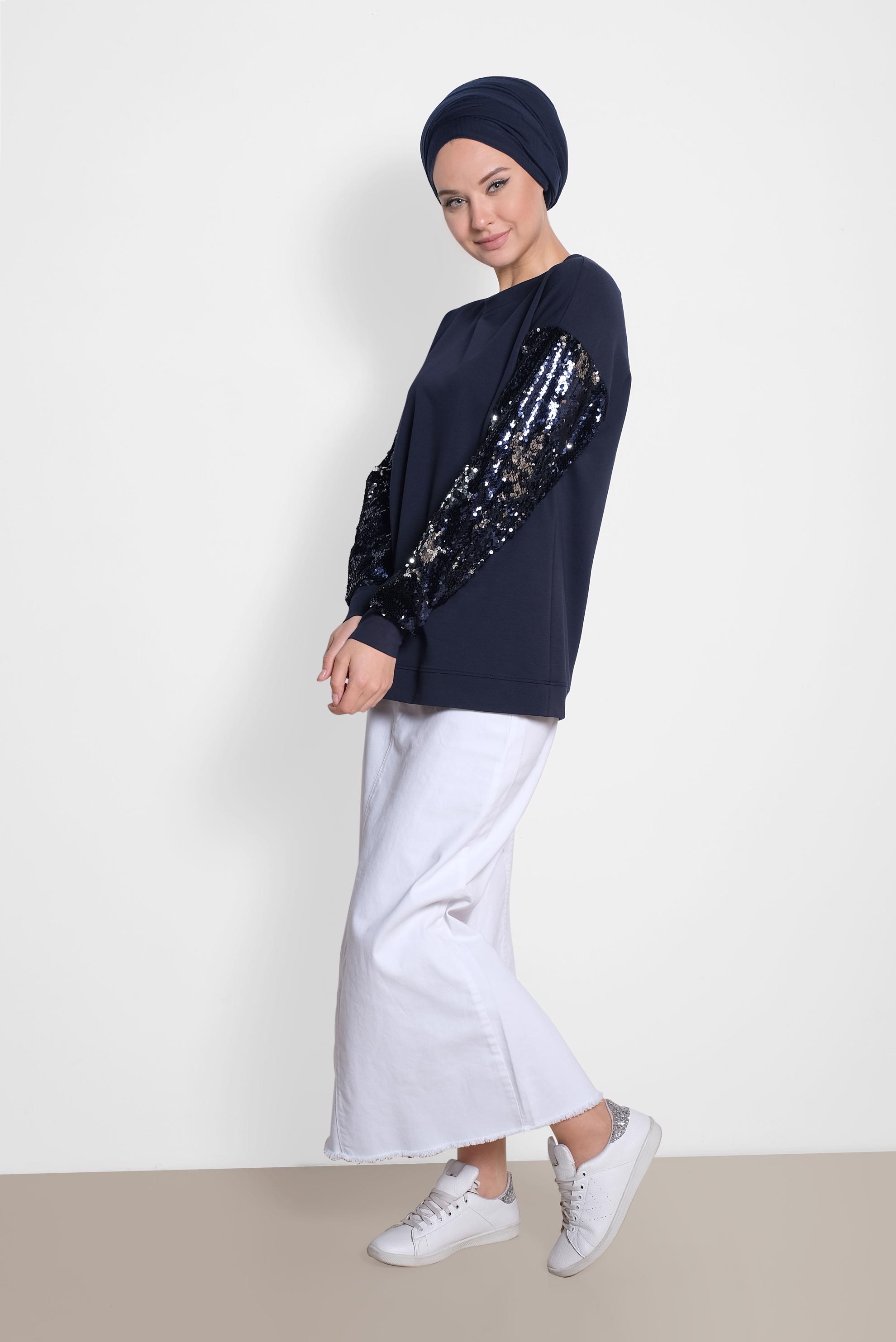 Tesettür giyim LACİVERT KOLLARI PUL PAYET İŞLEMELİ EŞOFMAN TUNİK 4074