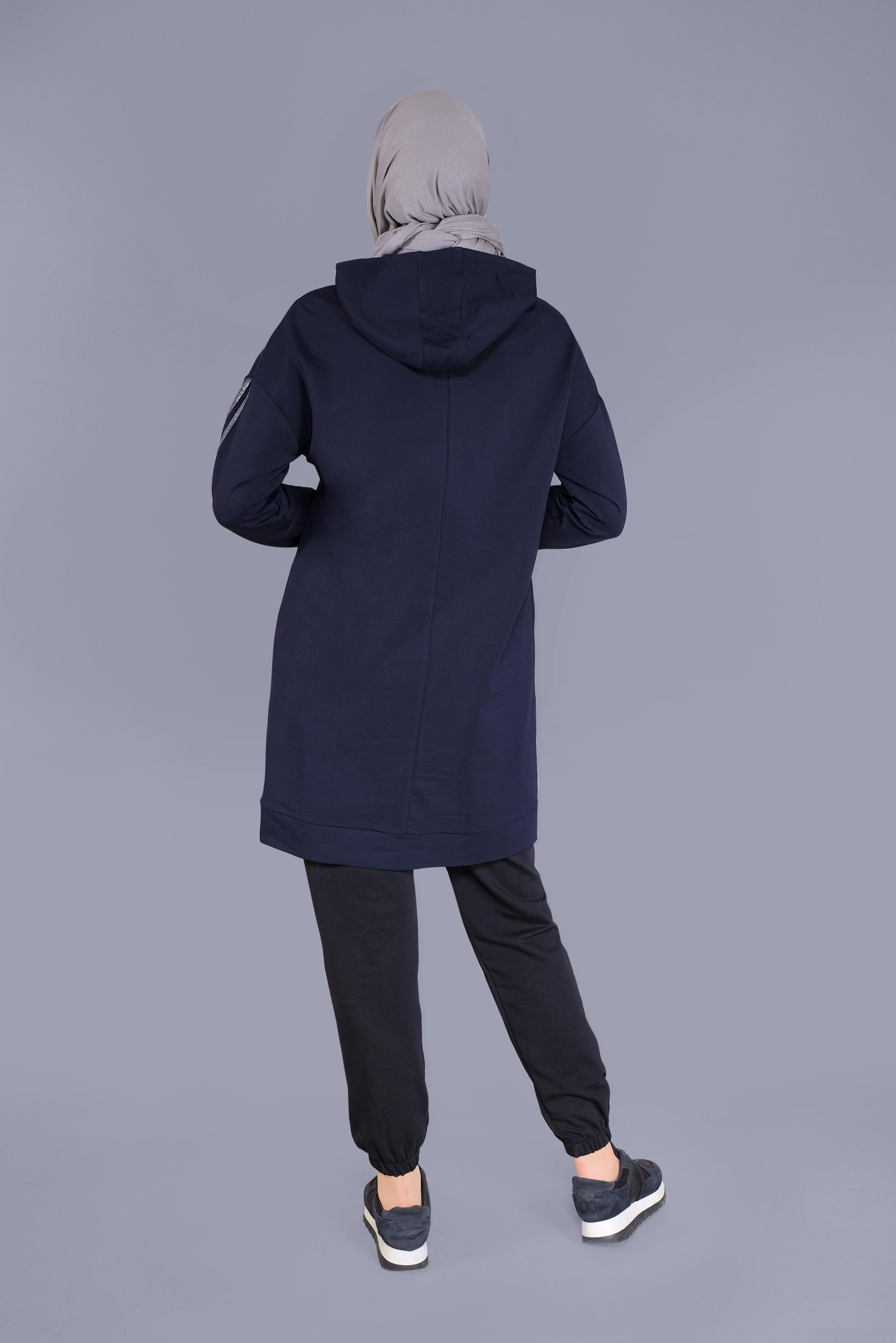 Tesettür giyim LACİVERT ŞERİT DETAYLI FERMUARLI EŞOFMAN TUNİK 40744 