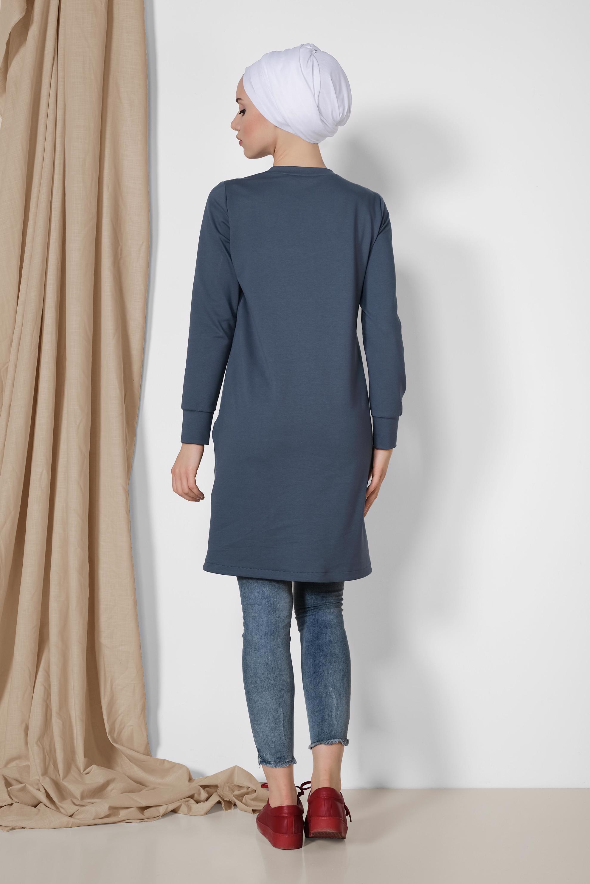 Tesettür giyim LACİVERT YANDAN DÜĞME DETAYLI SPOR TUNİK 4896	