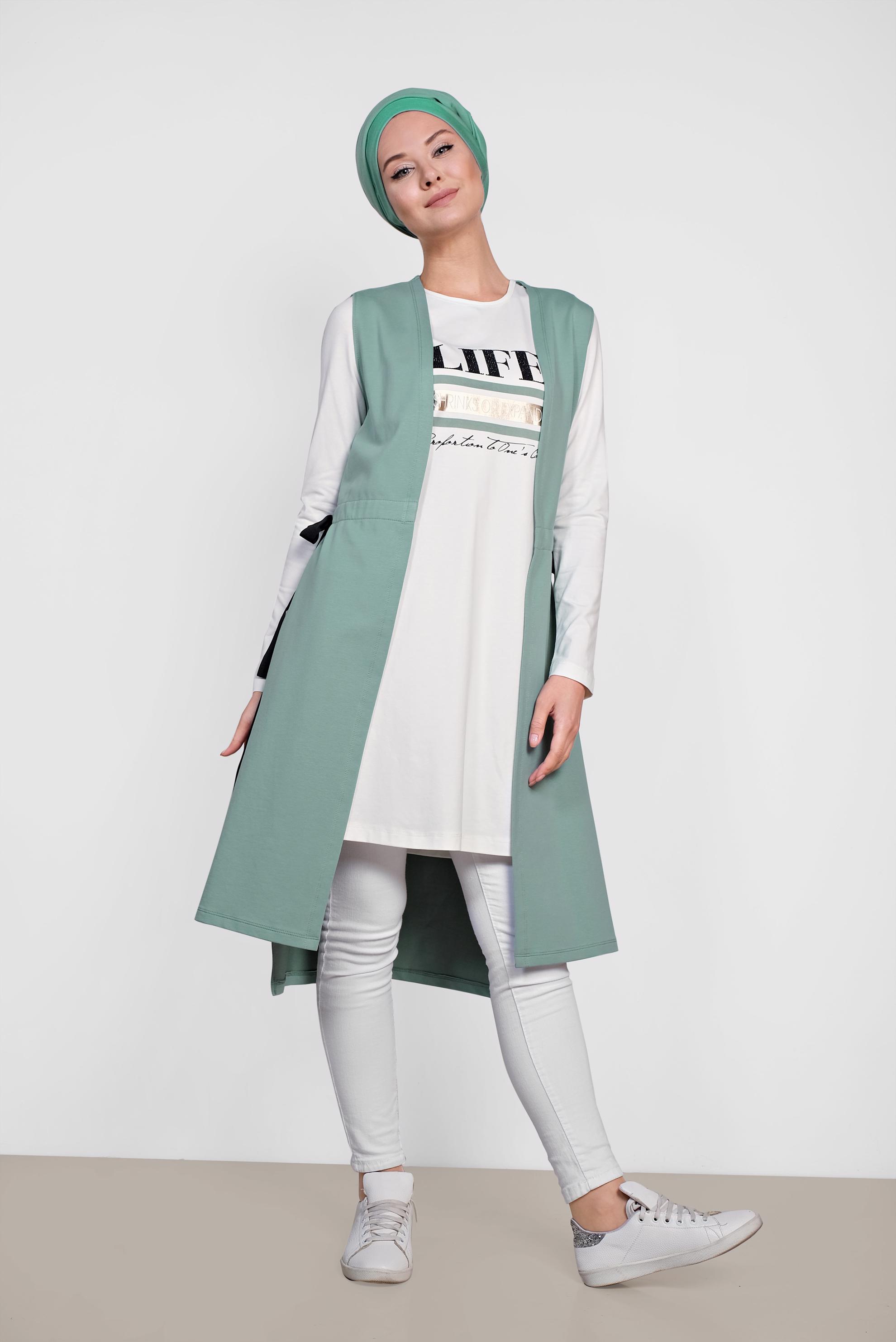 Tesettür giyim YEŞİL PAMUKLU YAZI BASKILI İKİLİ TUNİK 4951