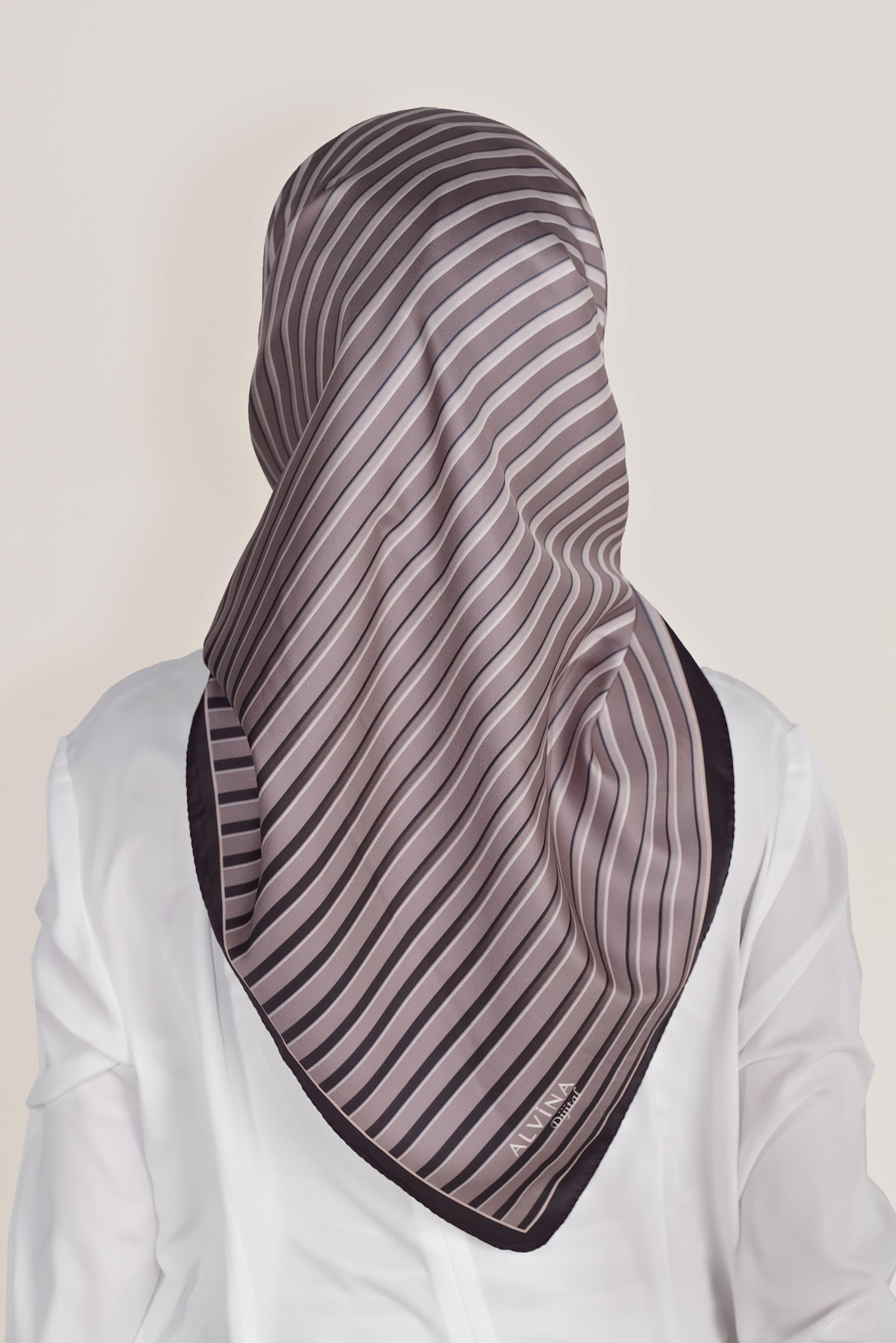 Vêtements hijab POUDRE FOULARD A RAYURES ALVİNA 8031