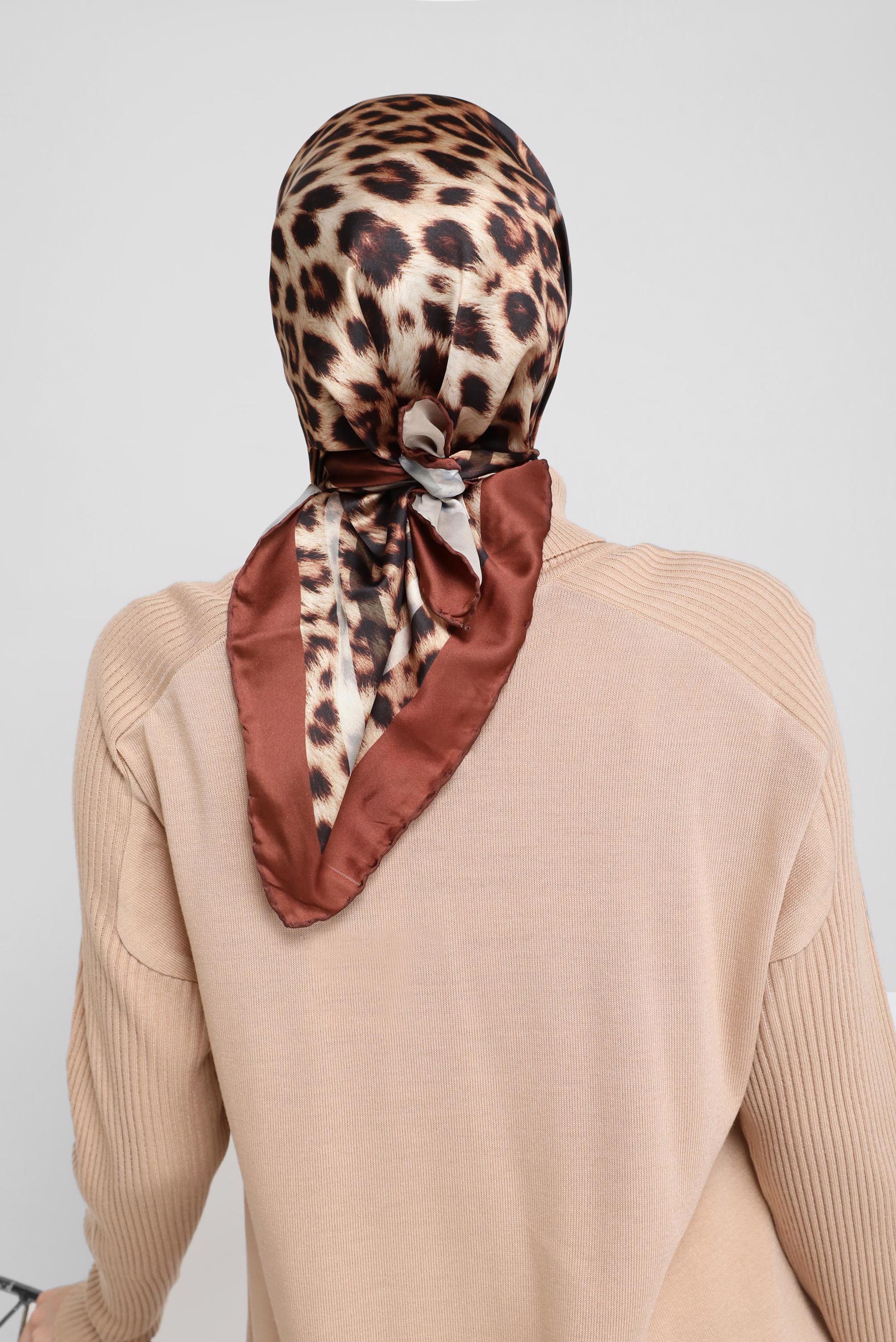 Vêtements hijab TABA FOULARD HIJAB MOTIF LÉOPARD ALVİNA 8032
