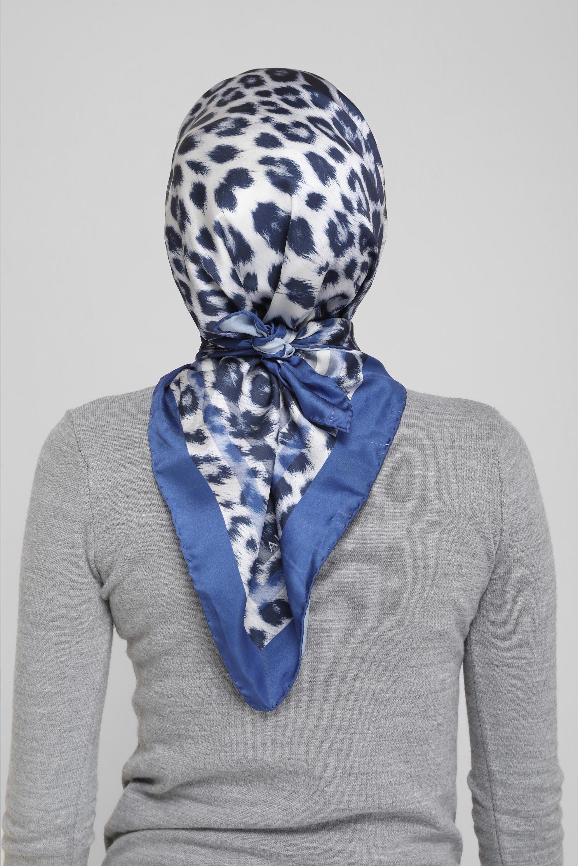 Tesettür giyim LACİVERT ALVİNA DİJİTAL LEOPAR EŞARP 8032 