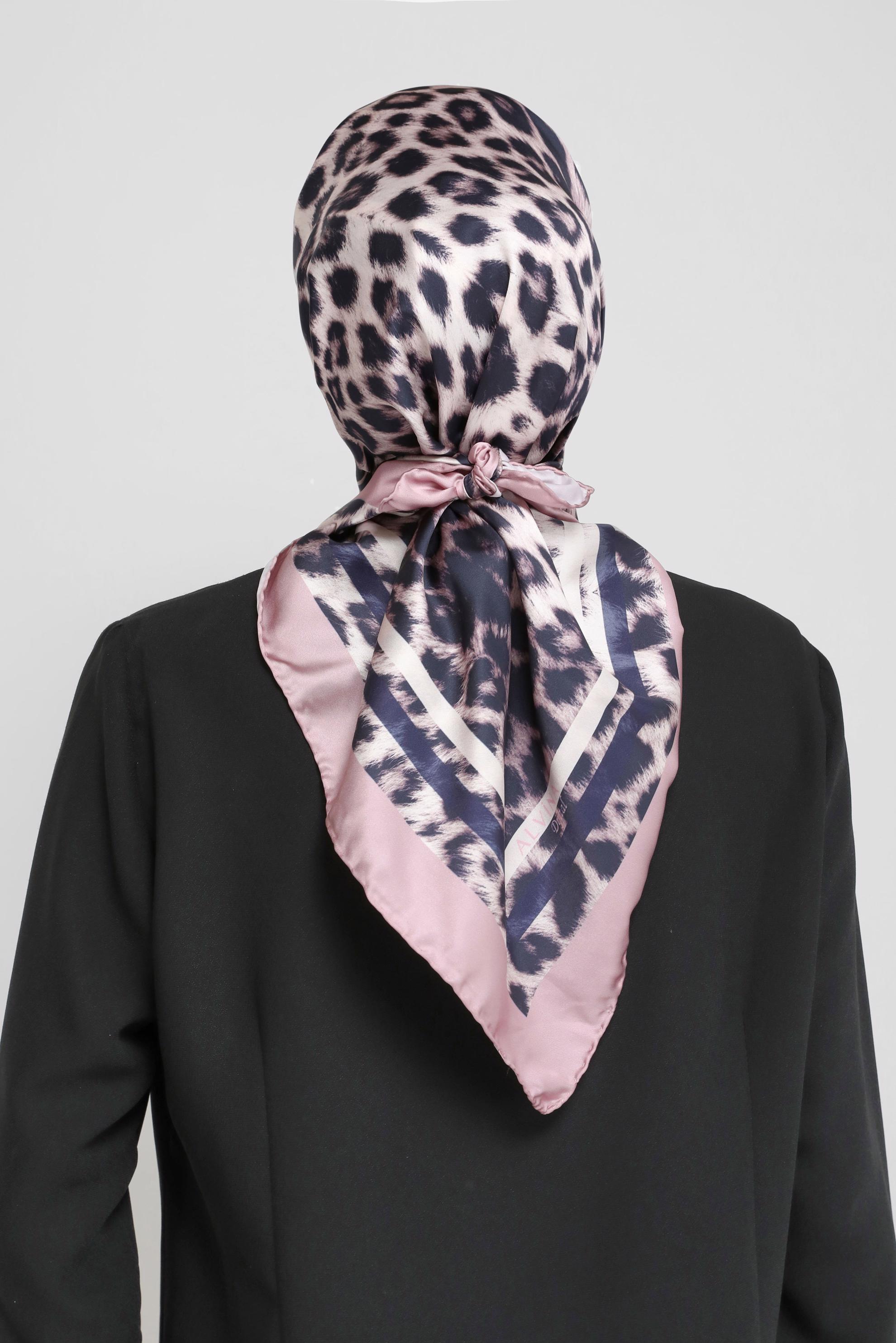 Tesettür giyim LACİVERT ALVİNA DİJİTAL LEOPAR EŞARP 8032 