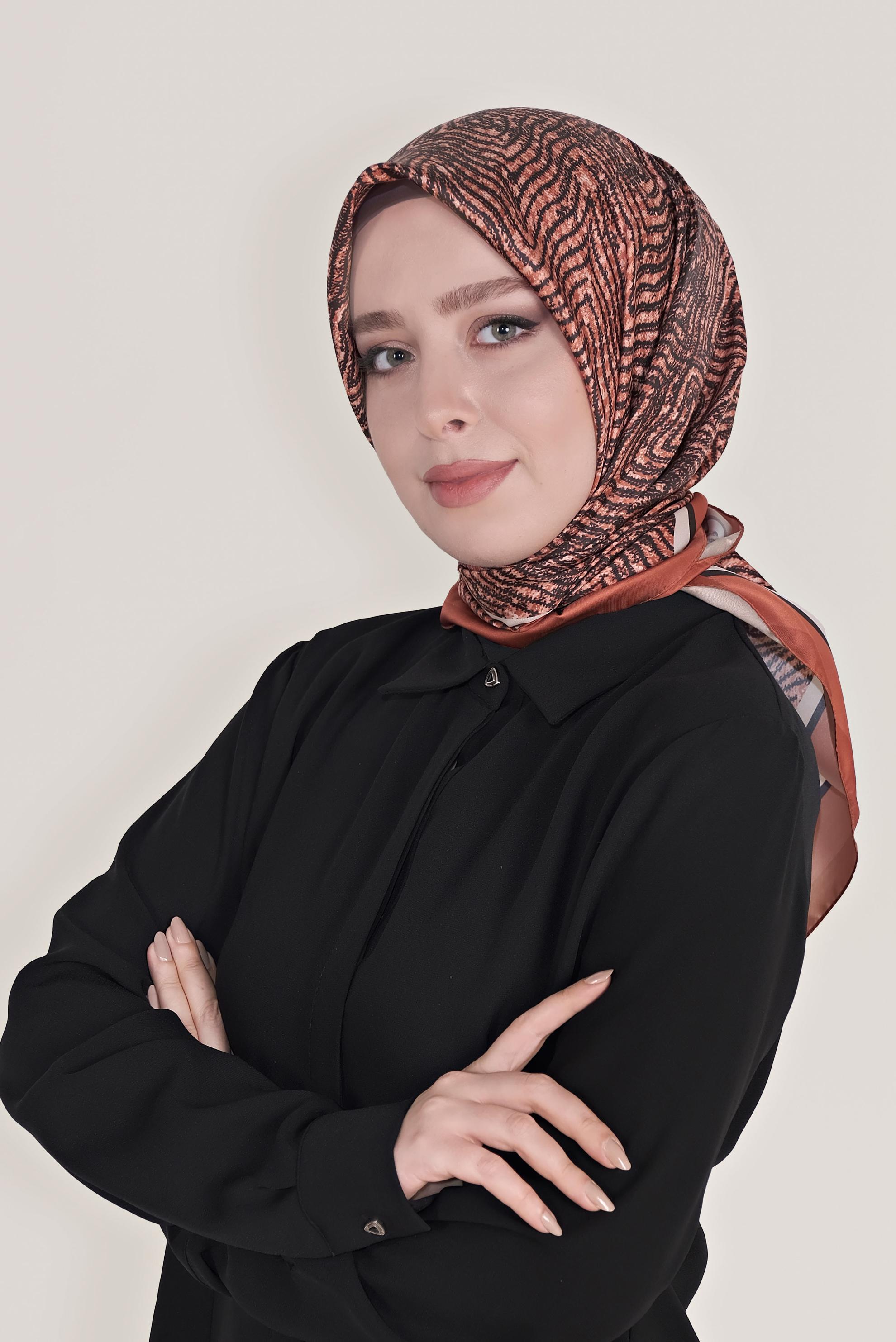Tesettür giyim TURUNCU ALVİNA DİJİTAL TWİLL EŞARP 8036 
