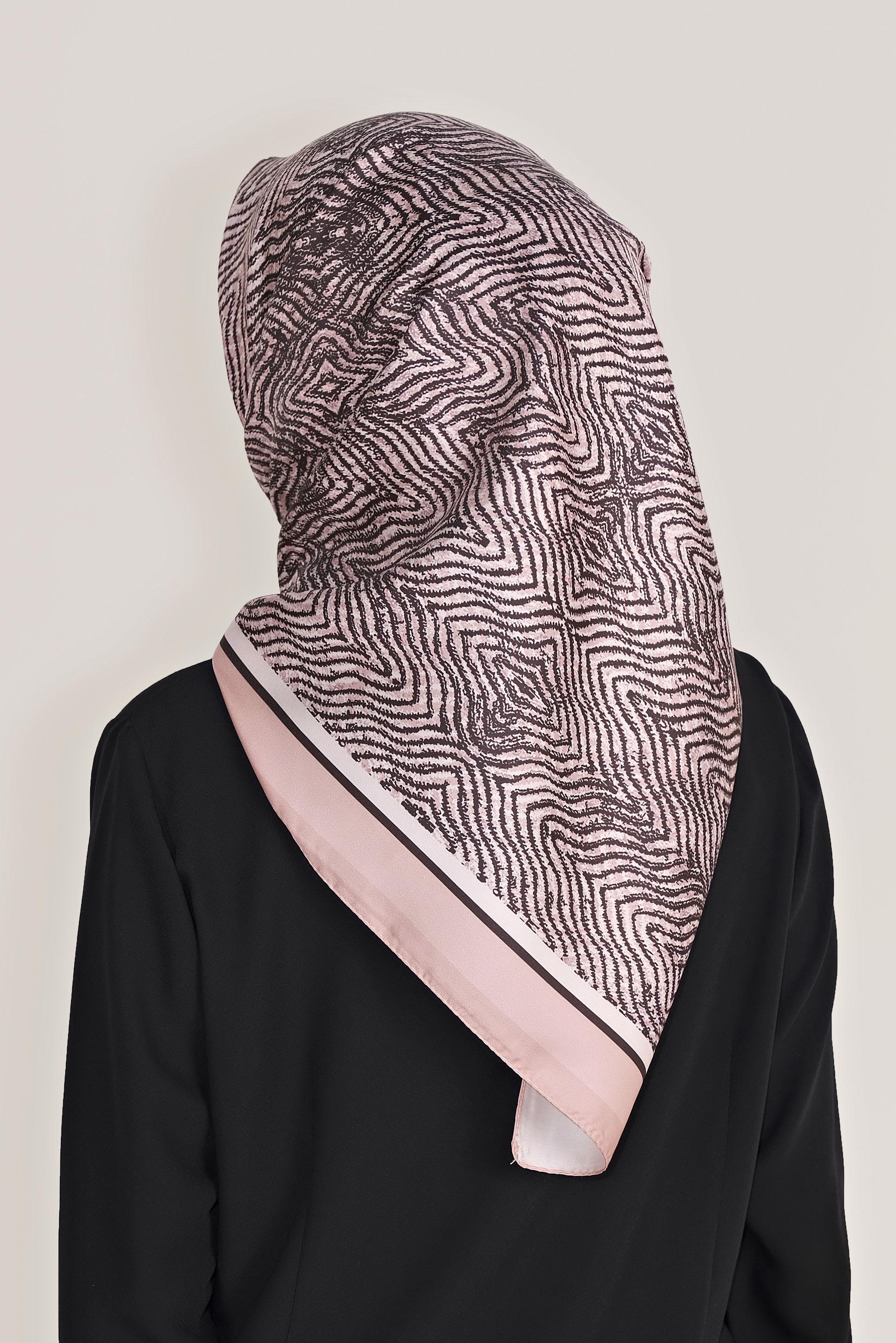 Tesettür giyim PUDRA ALVİNA DİJİTAL TWİLL EŞARP 8036 