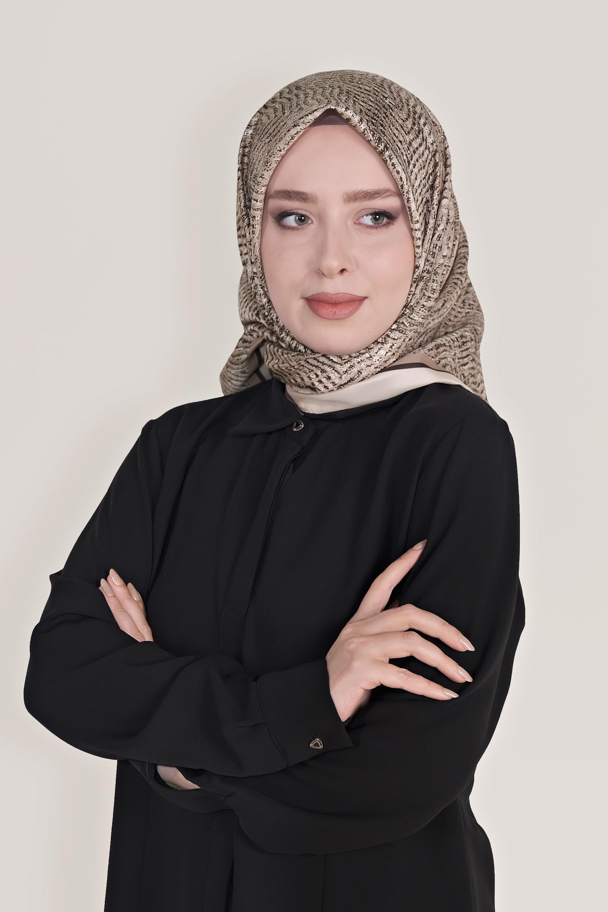 Tesettür giyim VİZON ALVİNA DİJİTAL TWİLL EŞARP 8036 