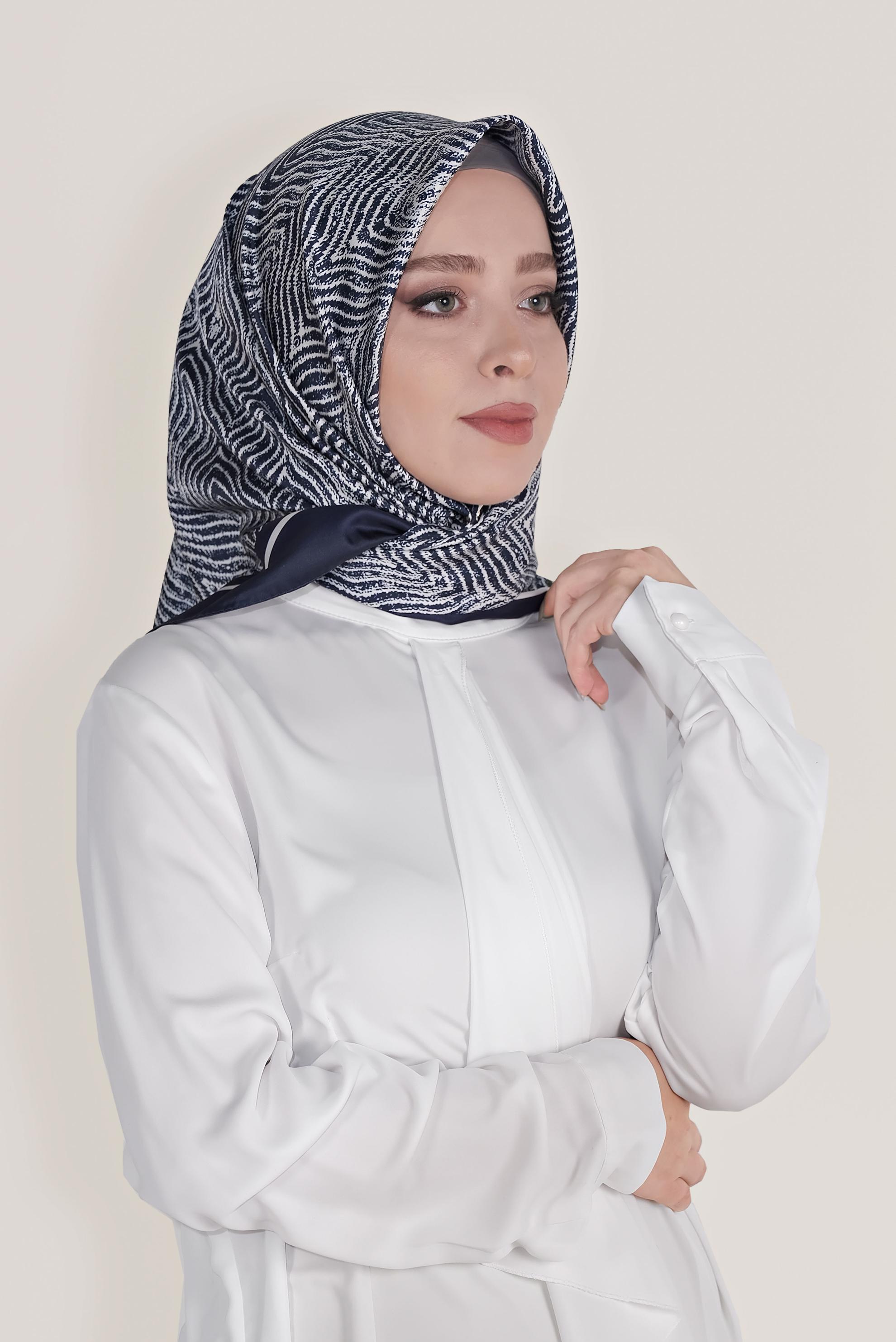 Tesettür giyim MOR ALVİNA DİJİTAL TWİLL EŞARP 8036 