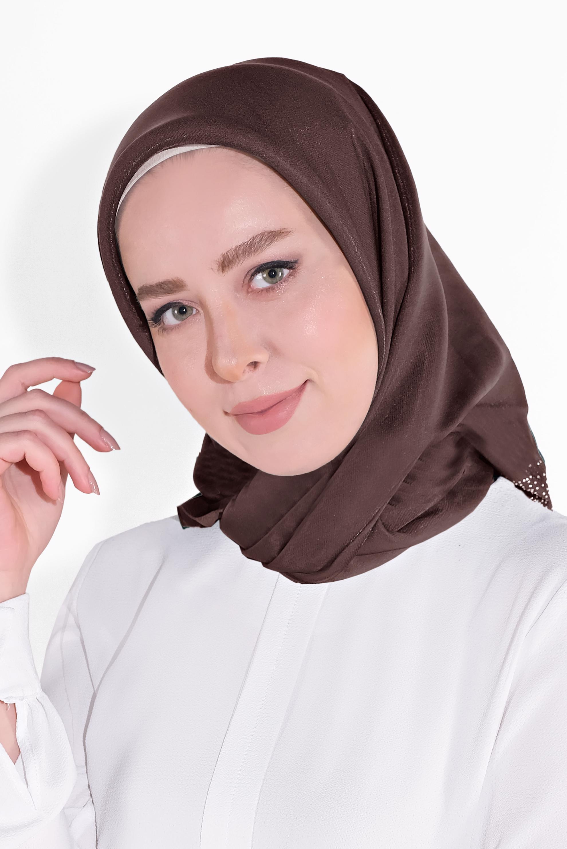 Tesettür giyim ALTIN 8038 ALVİNA TAŞLI EŞARP