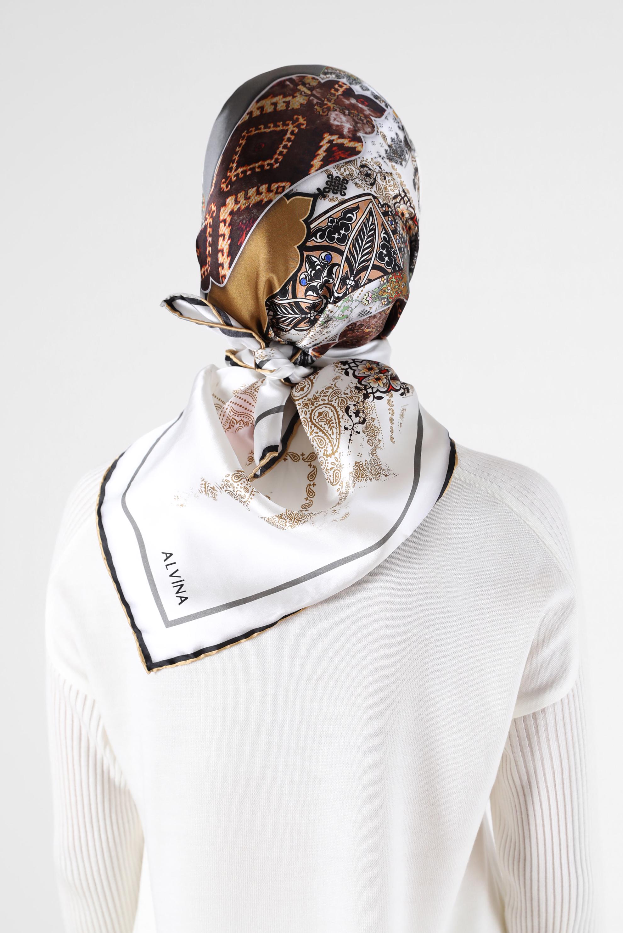 Tesettür giyim ALTIN ALVİNA DESENLİ İPEK EŞARP 31169 