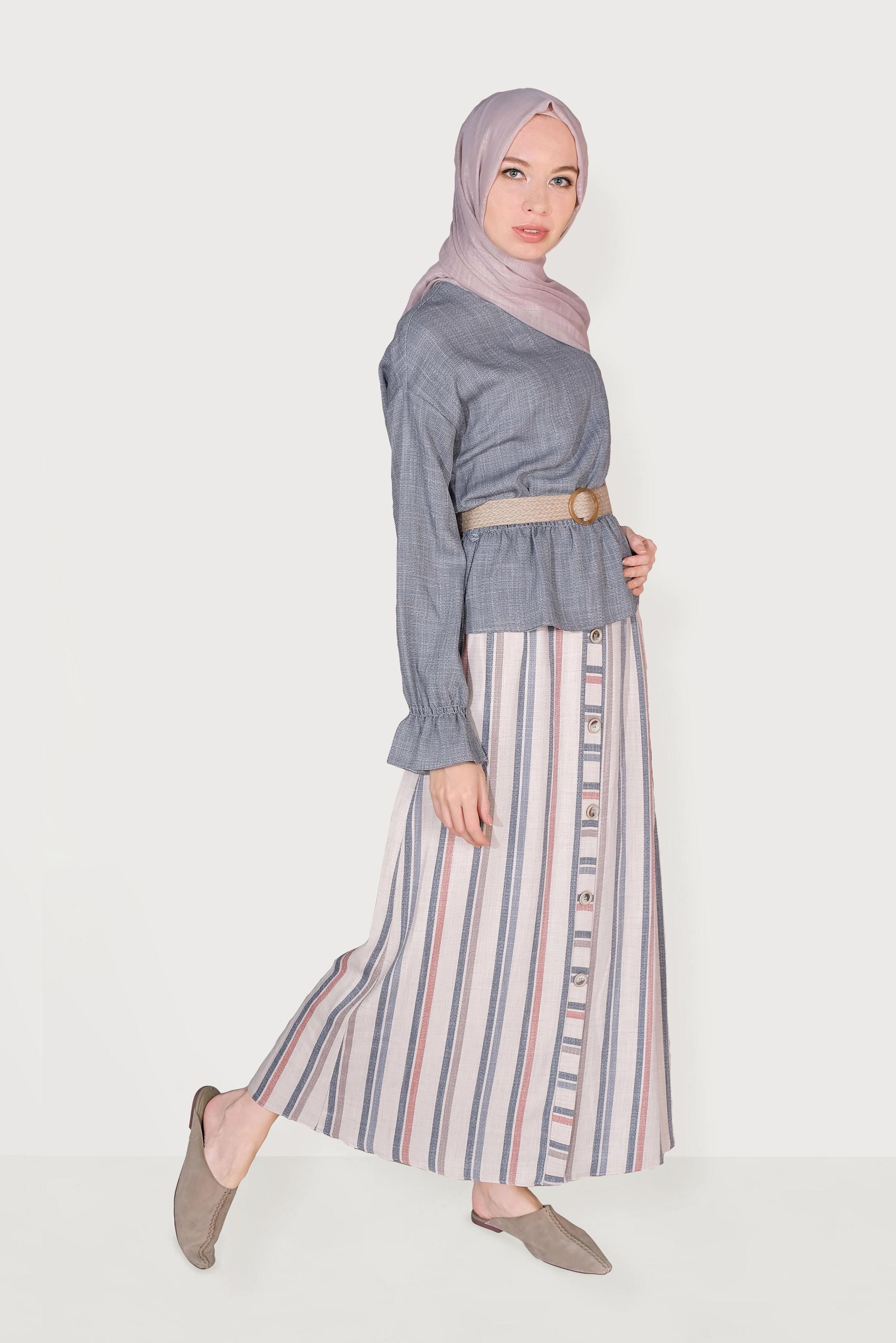 Tesettür giyim LACİVERT KOLLARI BÜZGÜ DETAYLI ÇİZGİLİ İKİLİ ETEKLİ TAKIM 4344-1