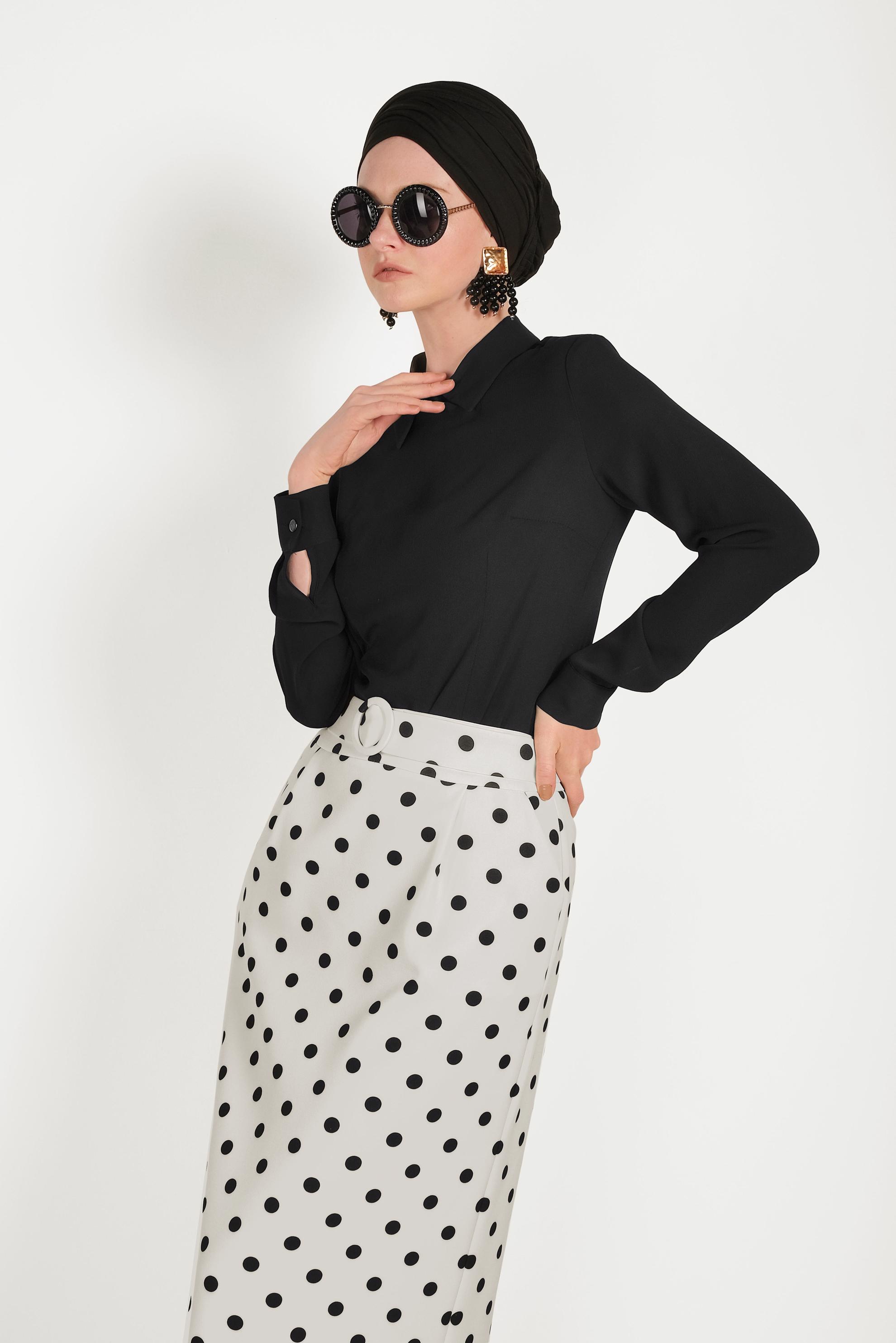 Hijab clothing BLACK CLASSIC CUT POLKA-DOT SKIRT WITH POCKET 60064 