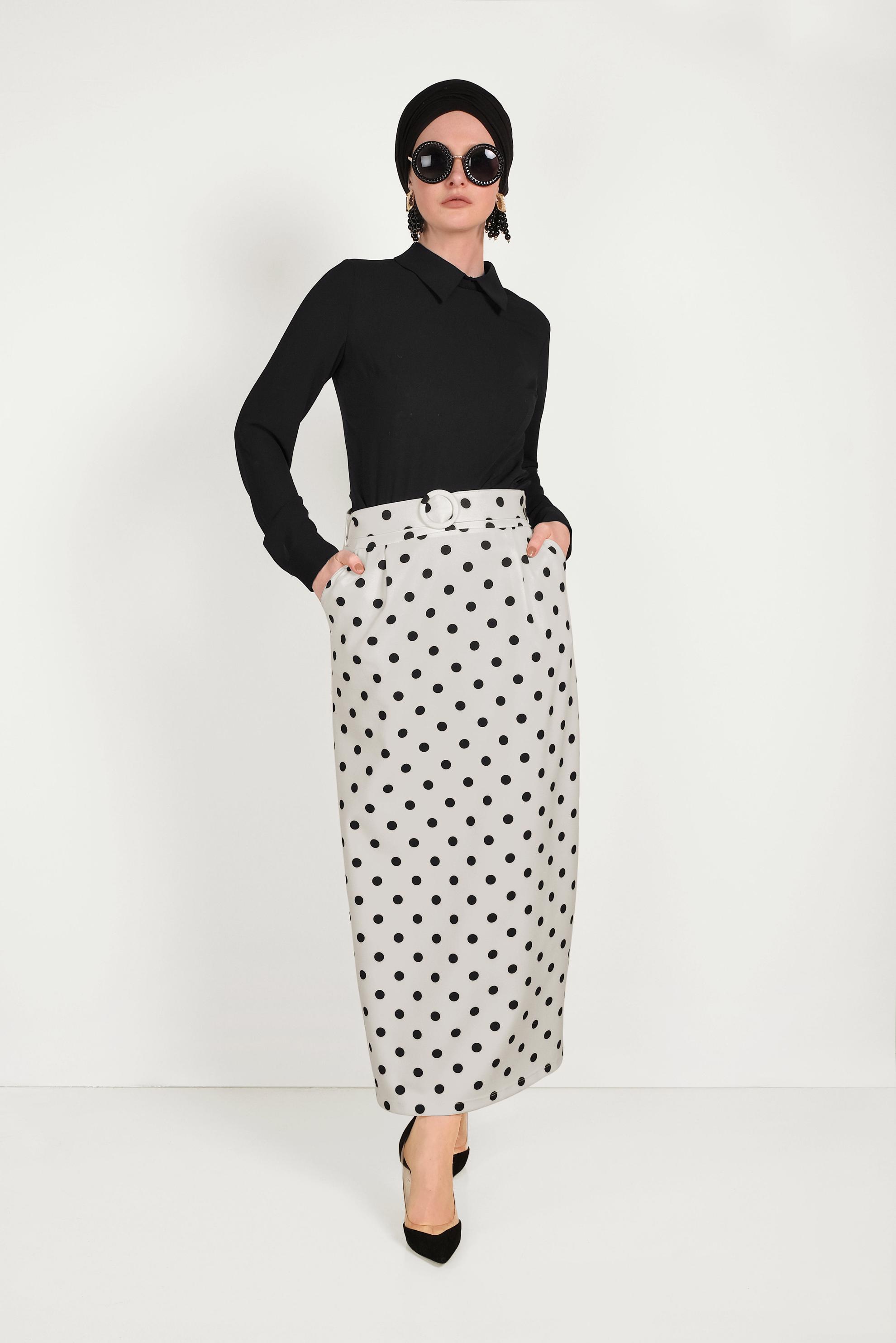 Hijab clothing BLACK CLASSIC CUT POLKA-DOT SKIRT WITH POCKET 60064 