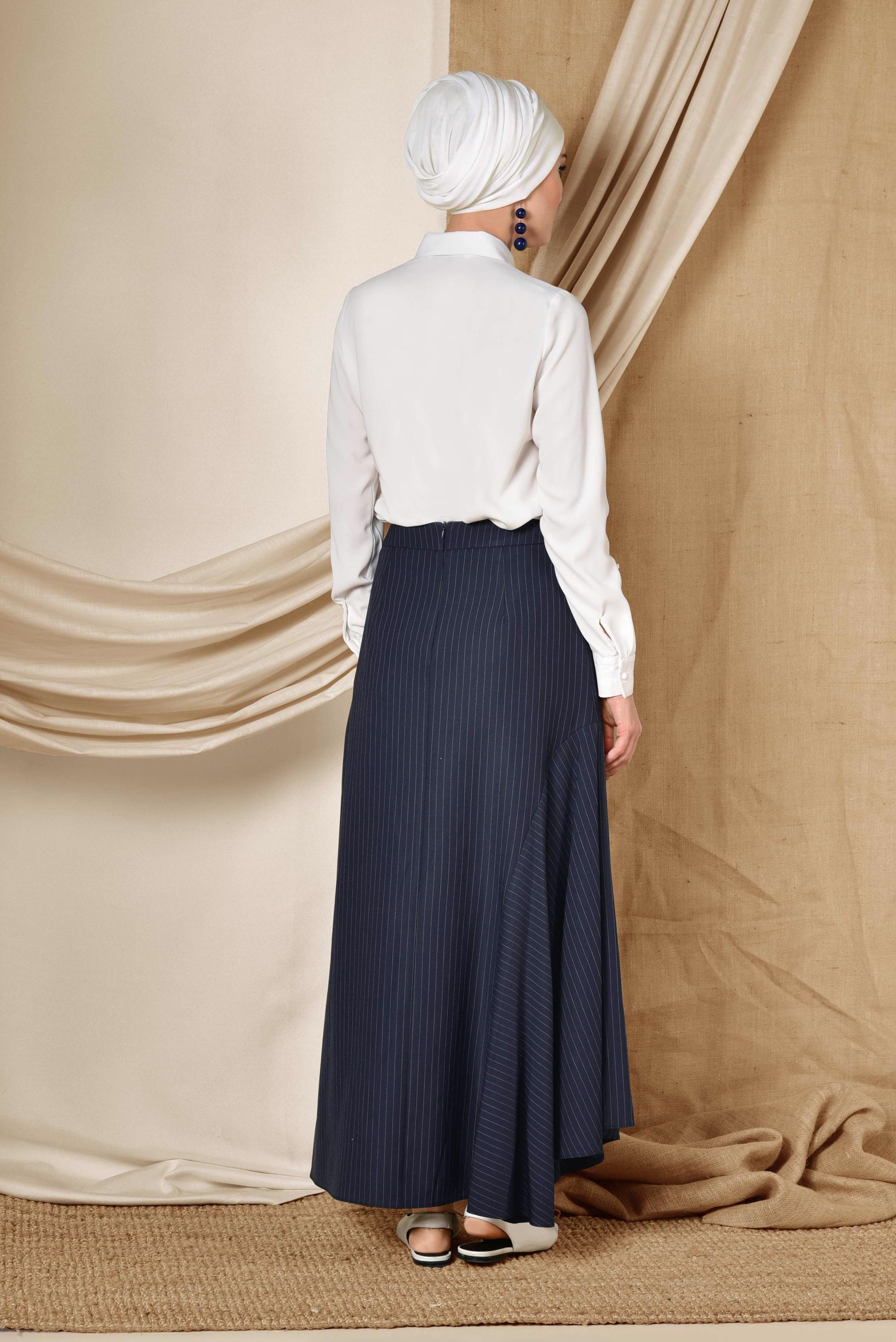 Tesettür giyim LACİVERT ÇİZGİ DESENLİ ASİMETRİK KESİM ETEK 6310