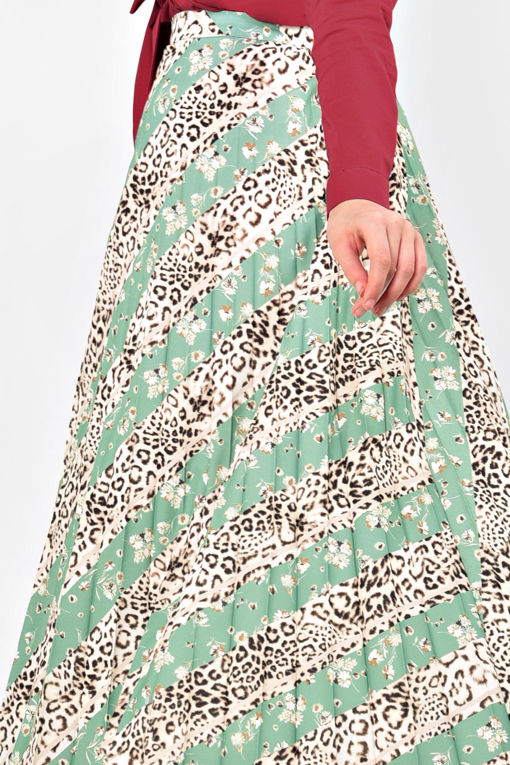 Tesettür giyim YEŞİL LEOPAR DESENLİ PİLELİ ETEK 6325