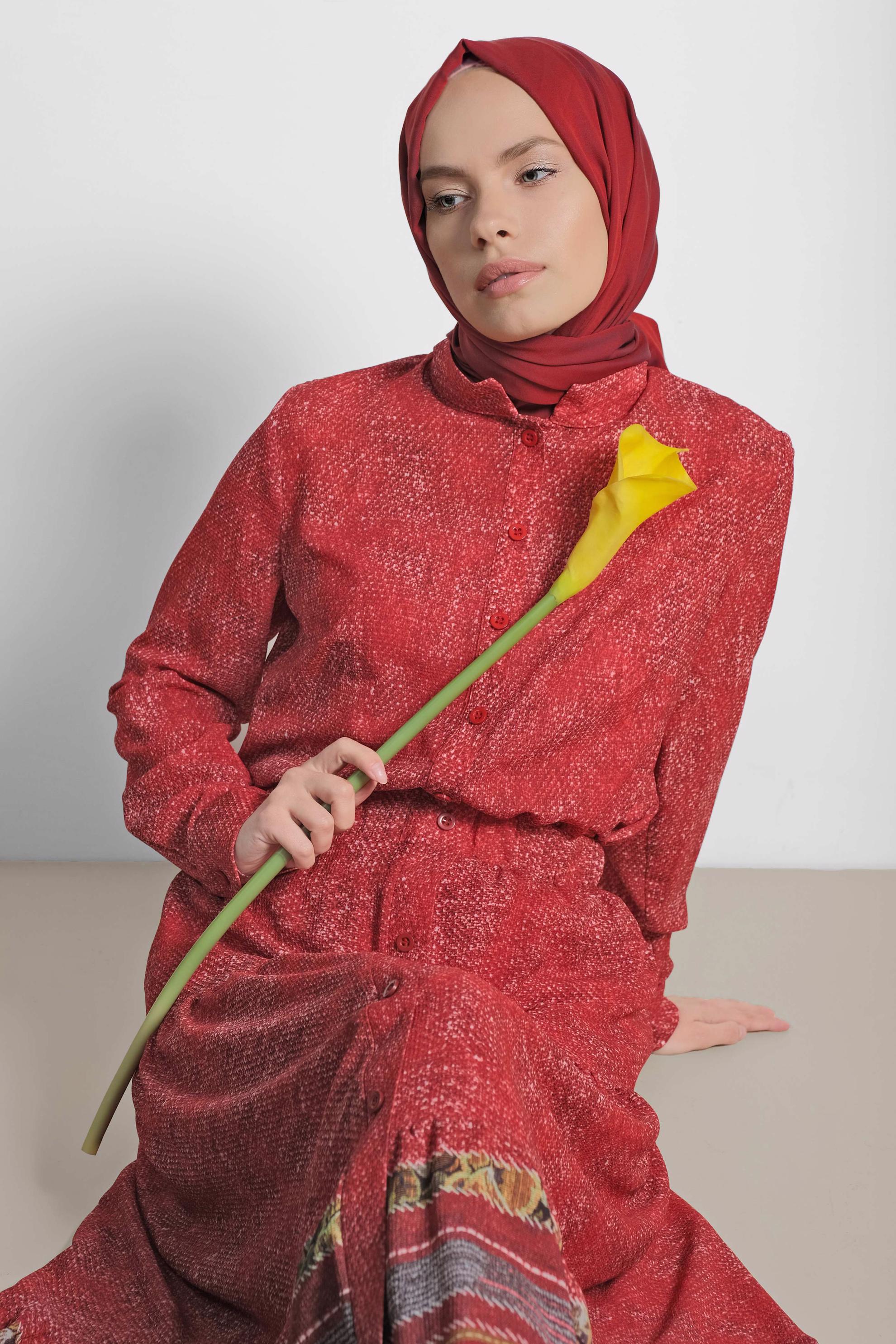 Tesettür giyim BORDO ETEK UCU DESENLİ BELİ LASTİKLİ DÜĞMELİ ETEK 6329