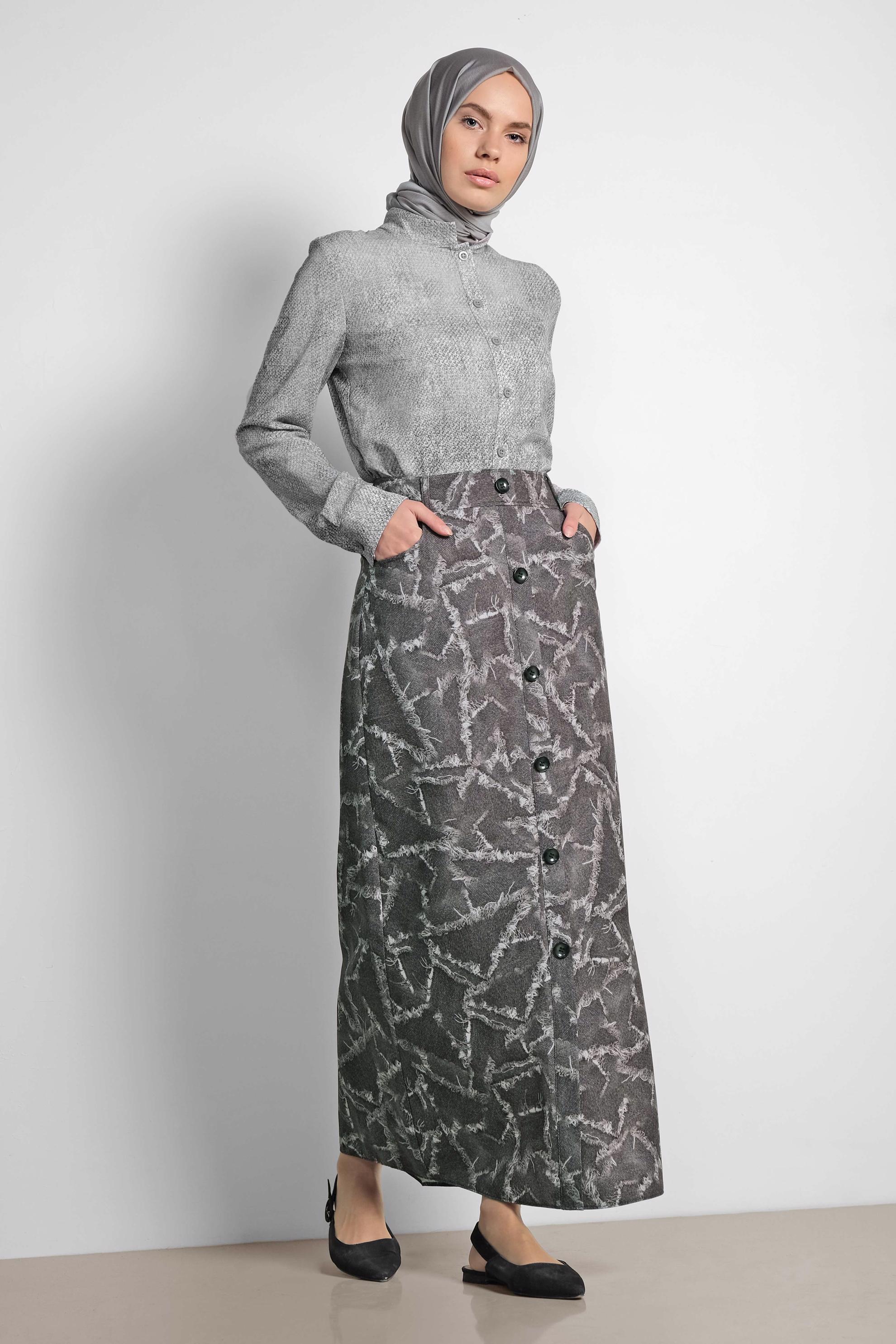 Tesettür giyim GRİ ÖNDEN DÜĞMELİ DESENLİ ETEK 6332