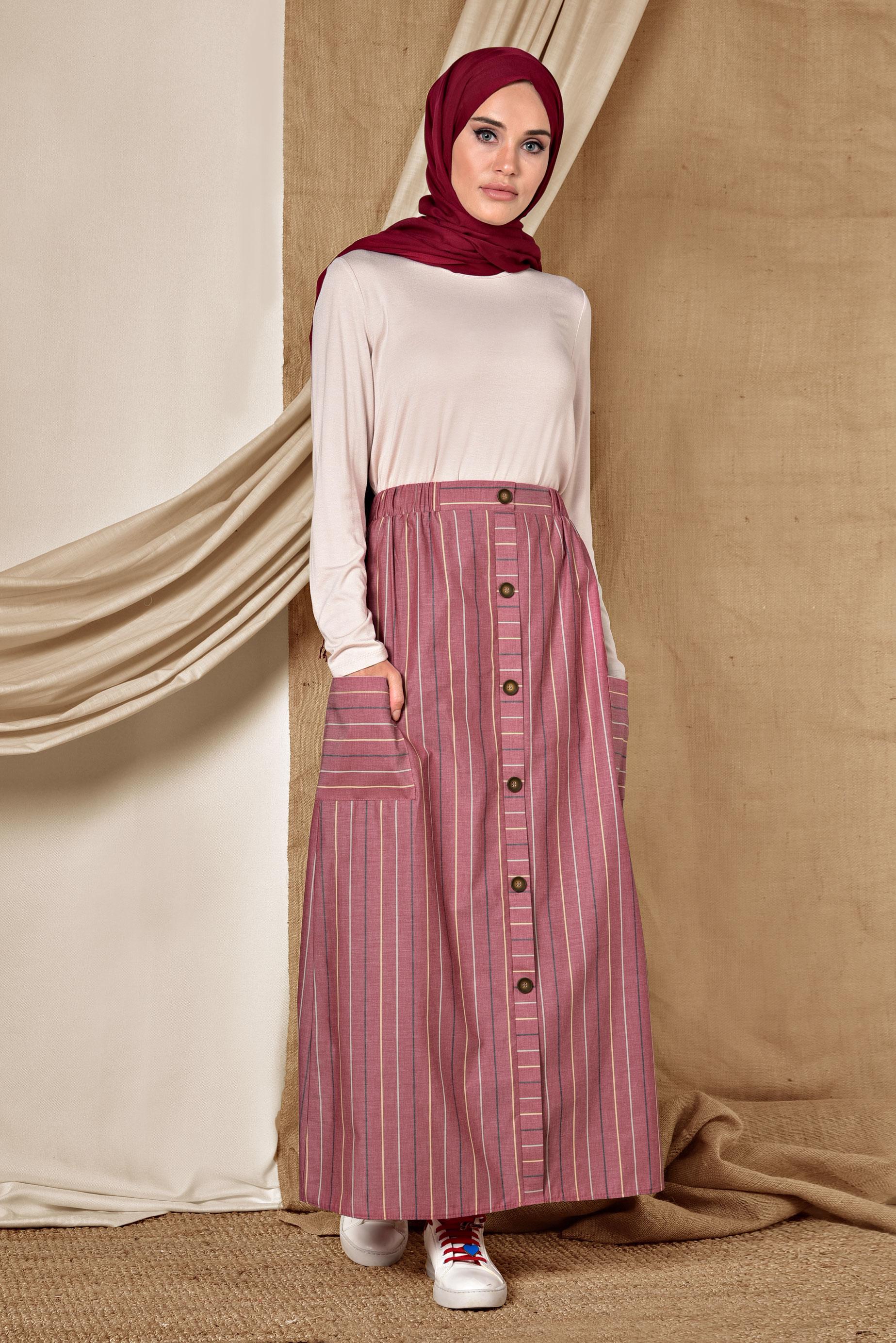 Tesettür giyim BORDO ÇİZGİ DESENLİ VE ÖNDEN DÜĞMELİ ETEK 6341