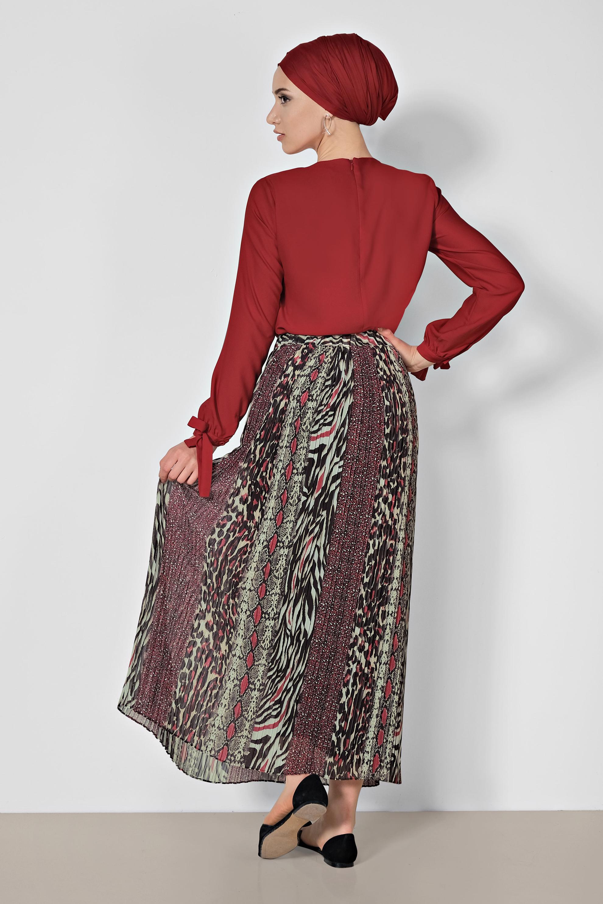 Tesettür giyim KIRMIZI PİLİSELİ DESENLİ ETEK 6364
