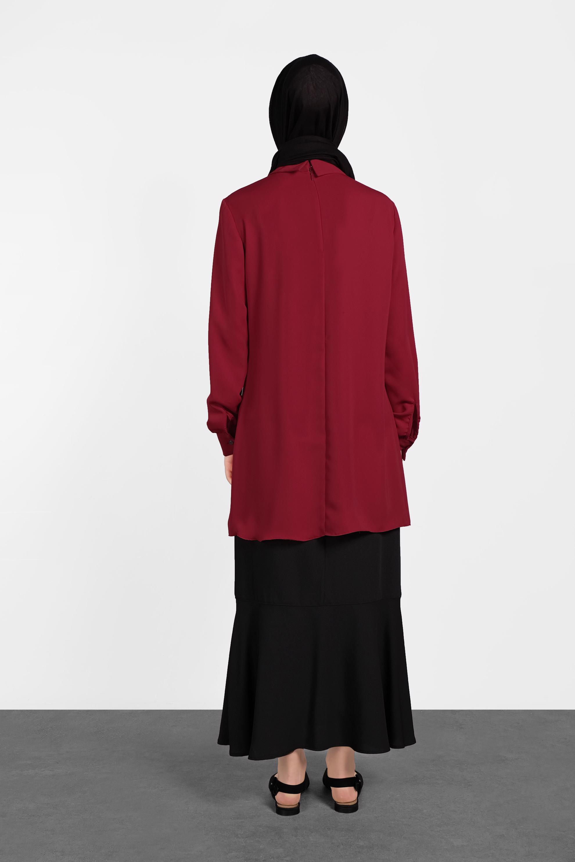 Tesettür giyim SİYAH ETEK UCU FIRFIRLI DÜĞME DETAYLI ETEK 6368