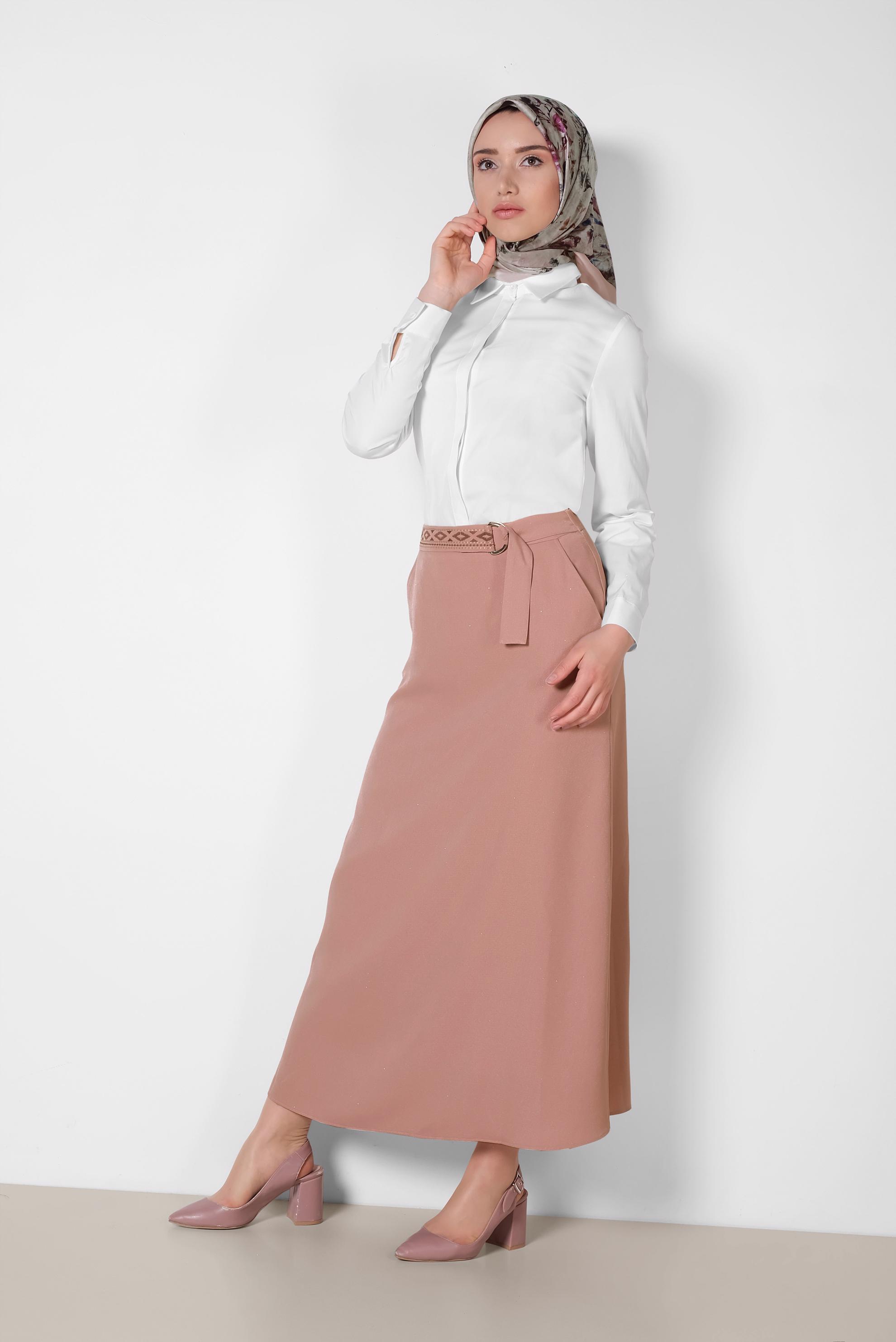 Tesettür giyim TABA KEMERİ İŞLEMELİ A KESİM ETEK 6370