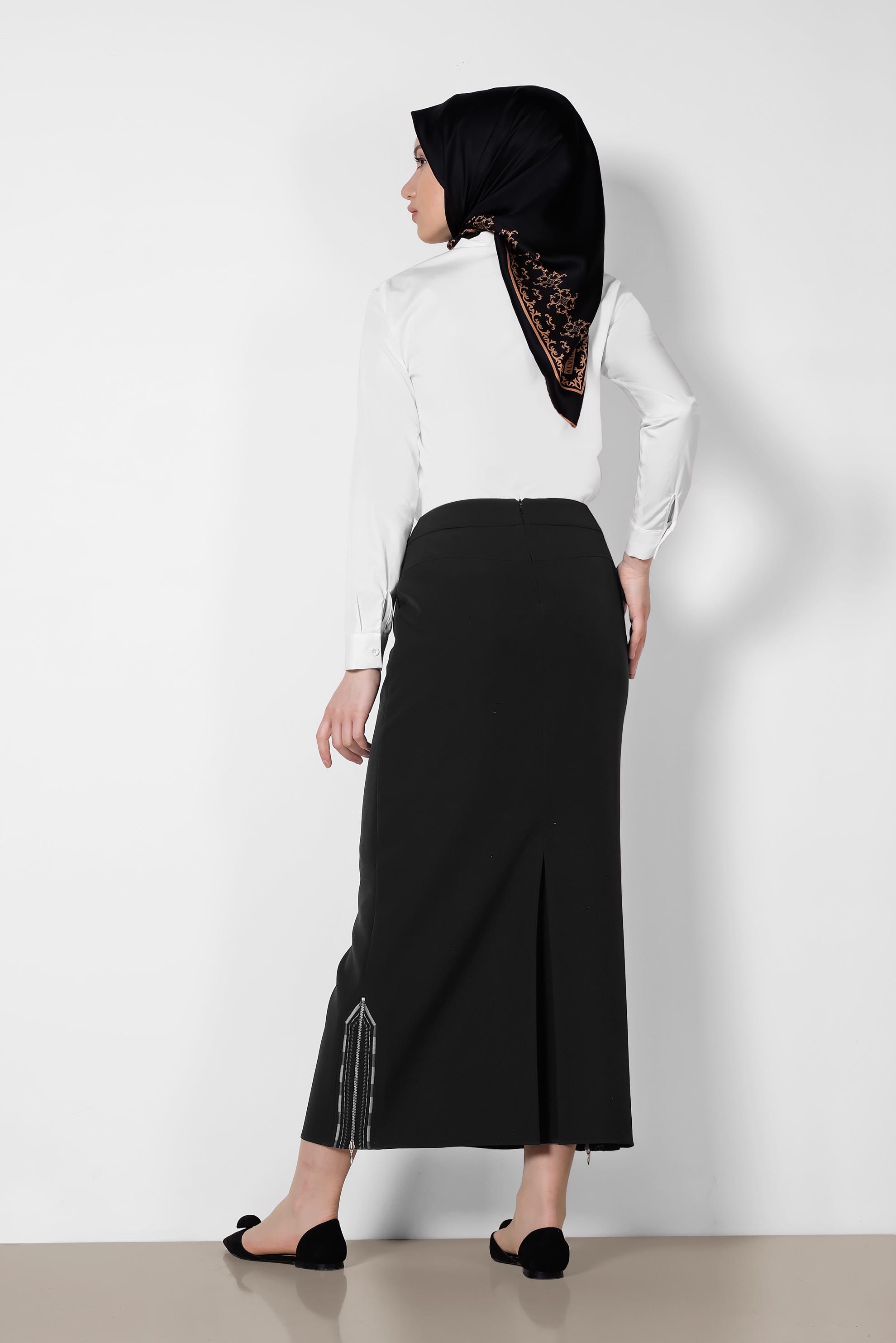 Tesettür giyim SİYAH ETEK UCU FERMUARLI CEPLİ ETEK 6382