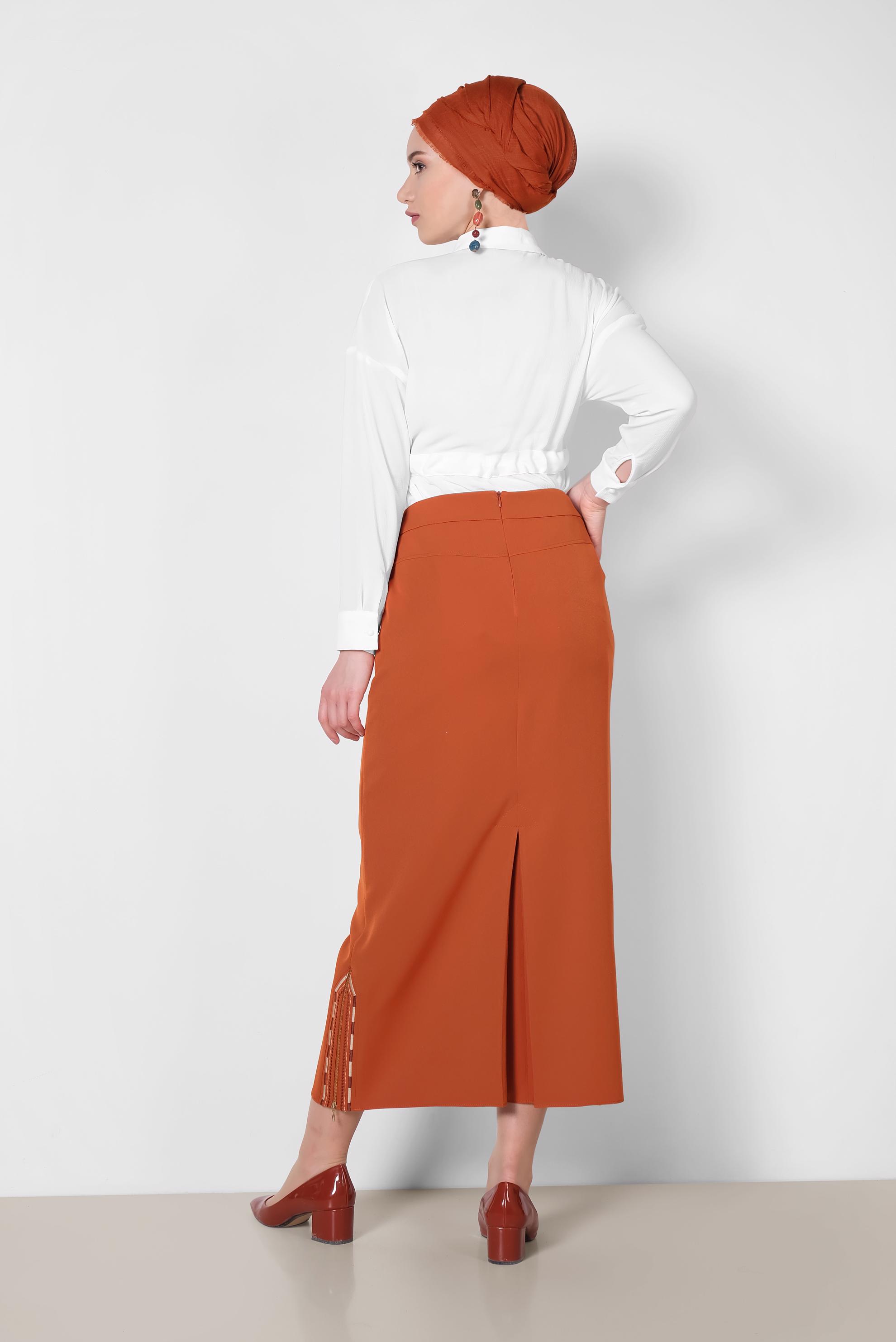 Tesettür giyim TURUNCU ETEK UCU FERMUARLI CEPLİ ETEK 6382