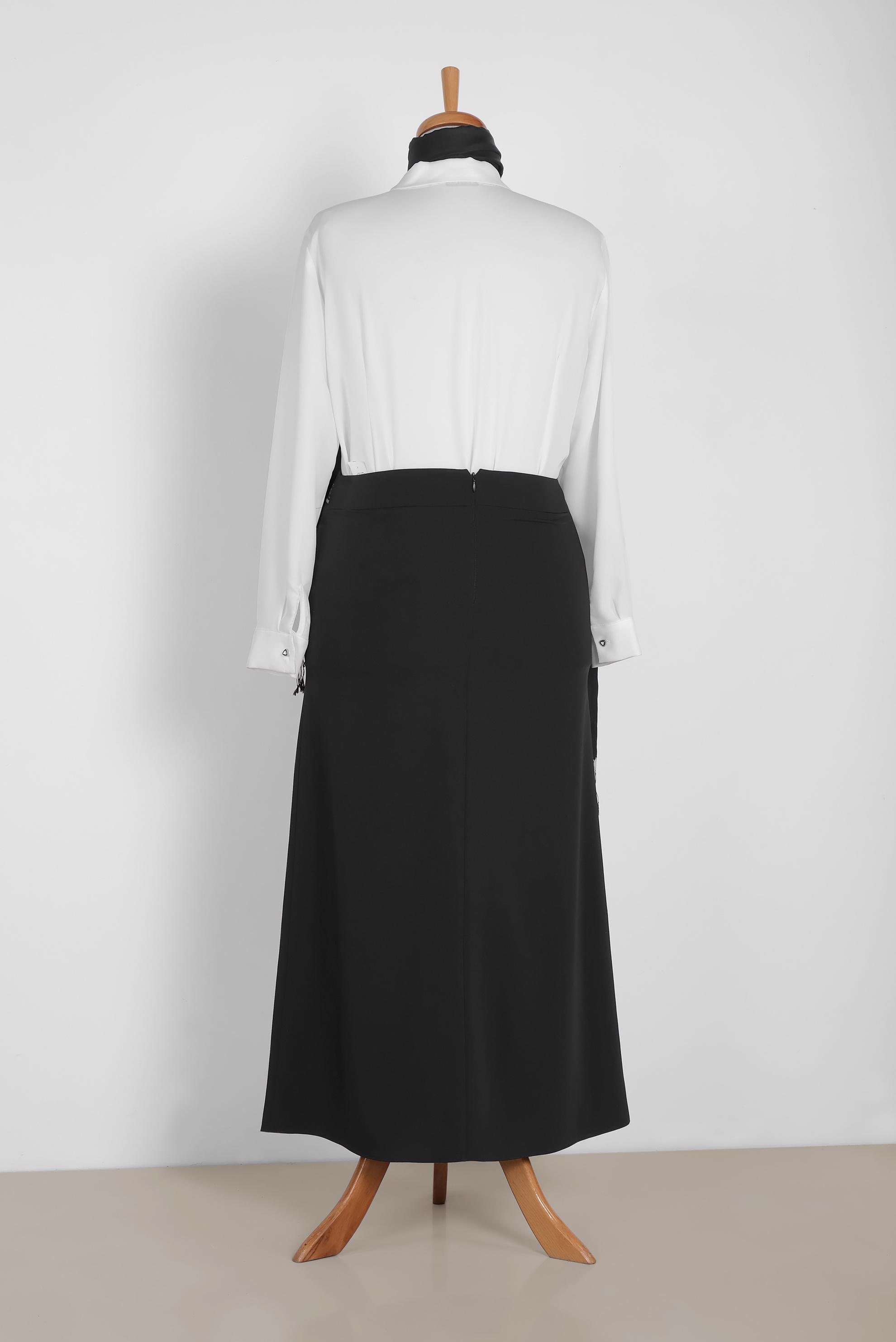 Tesettür giyim SİYAH PUL VE NAKIŞ DETAYLI ETEK 6383