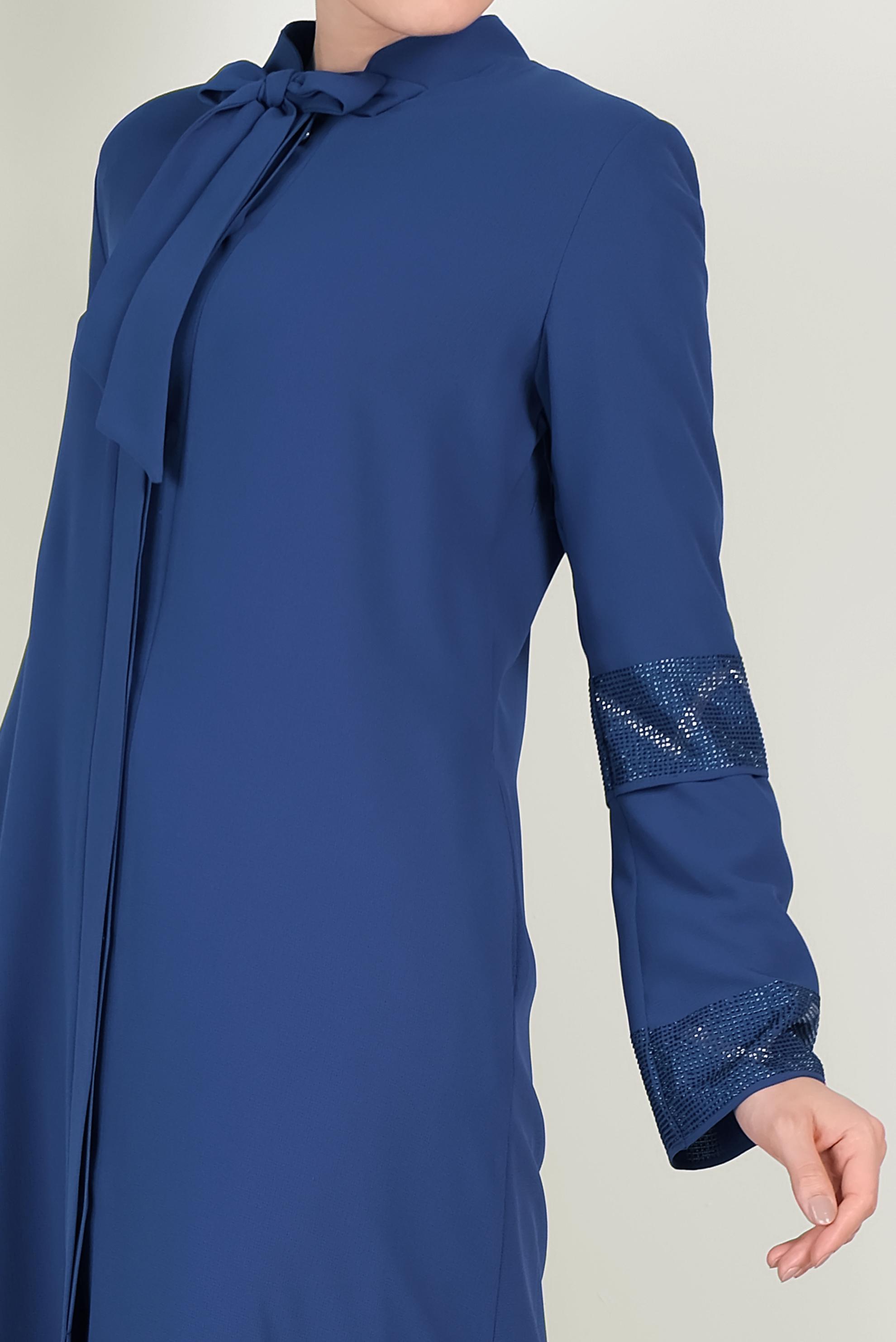 Tesettür giyim LACİVERT KOLLARI TAŞLI YAKASI BAĞCIKLI FERACE 80003