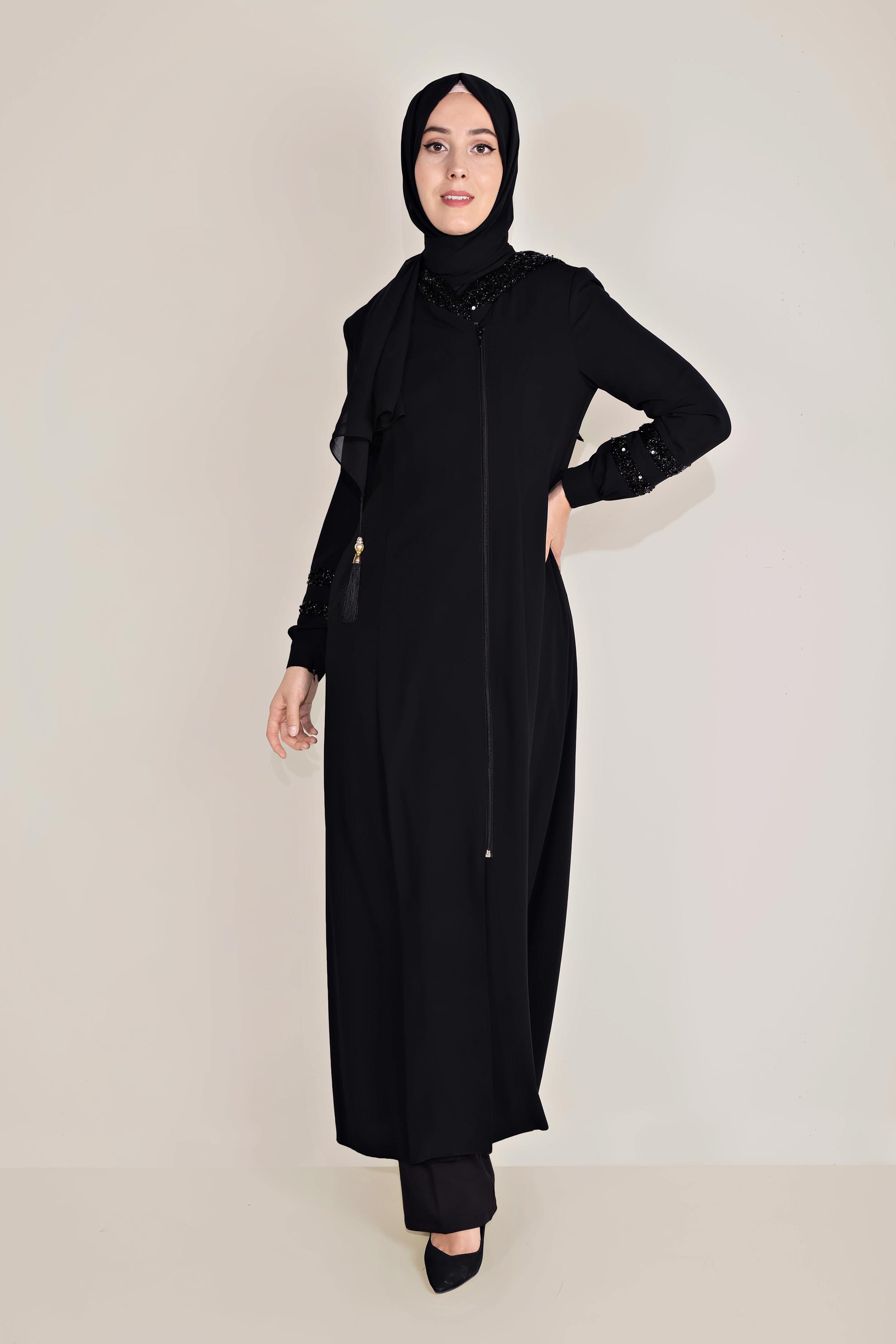 Tesettür giyim SİYAH PUL PAYETLİ KAPÜŞONLU FERACE 80010