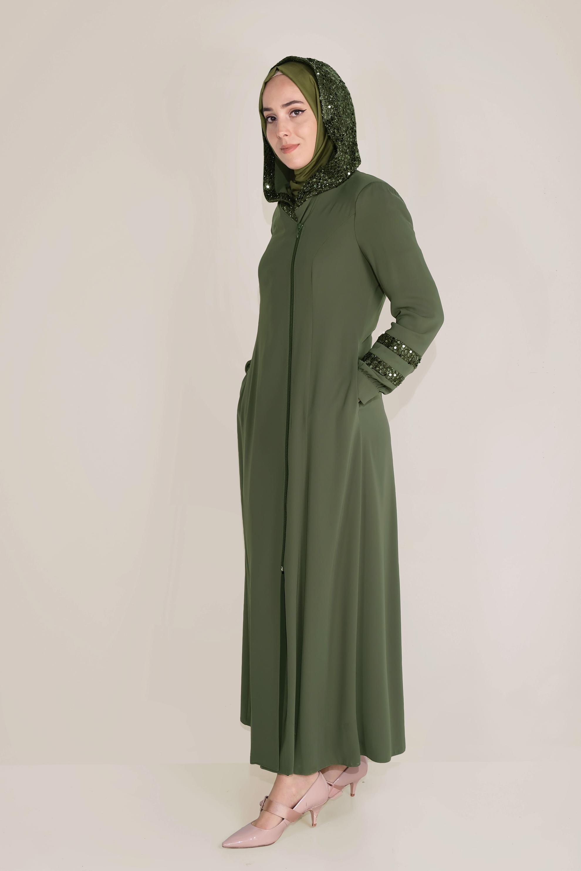 Tesettür giyim HAKİ PUL PAYETLİ KAPÜŞONLU FERACE 80010