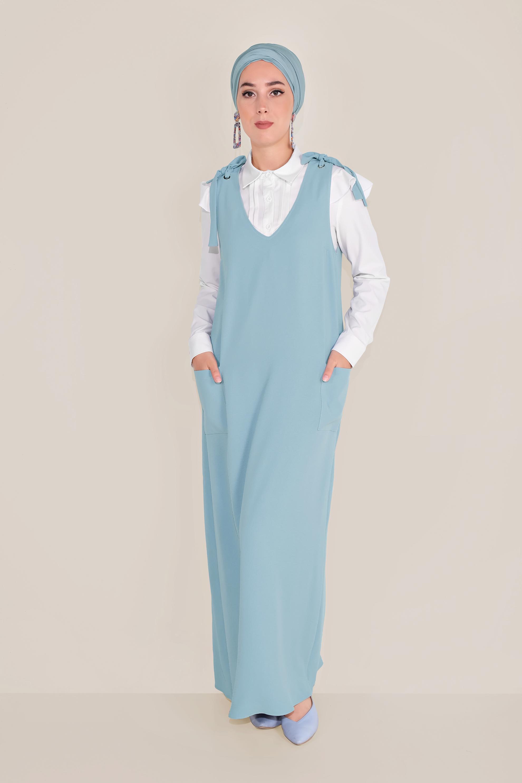 Tesettür giyim MAVİ OMUZDAN BAĞLAMALI CEPLİ JİLE 40758 