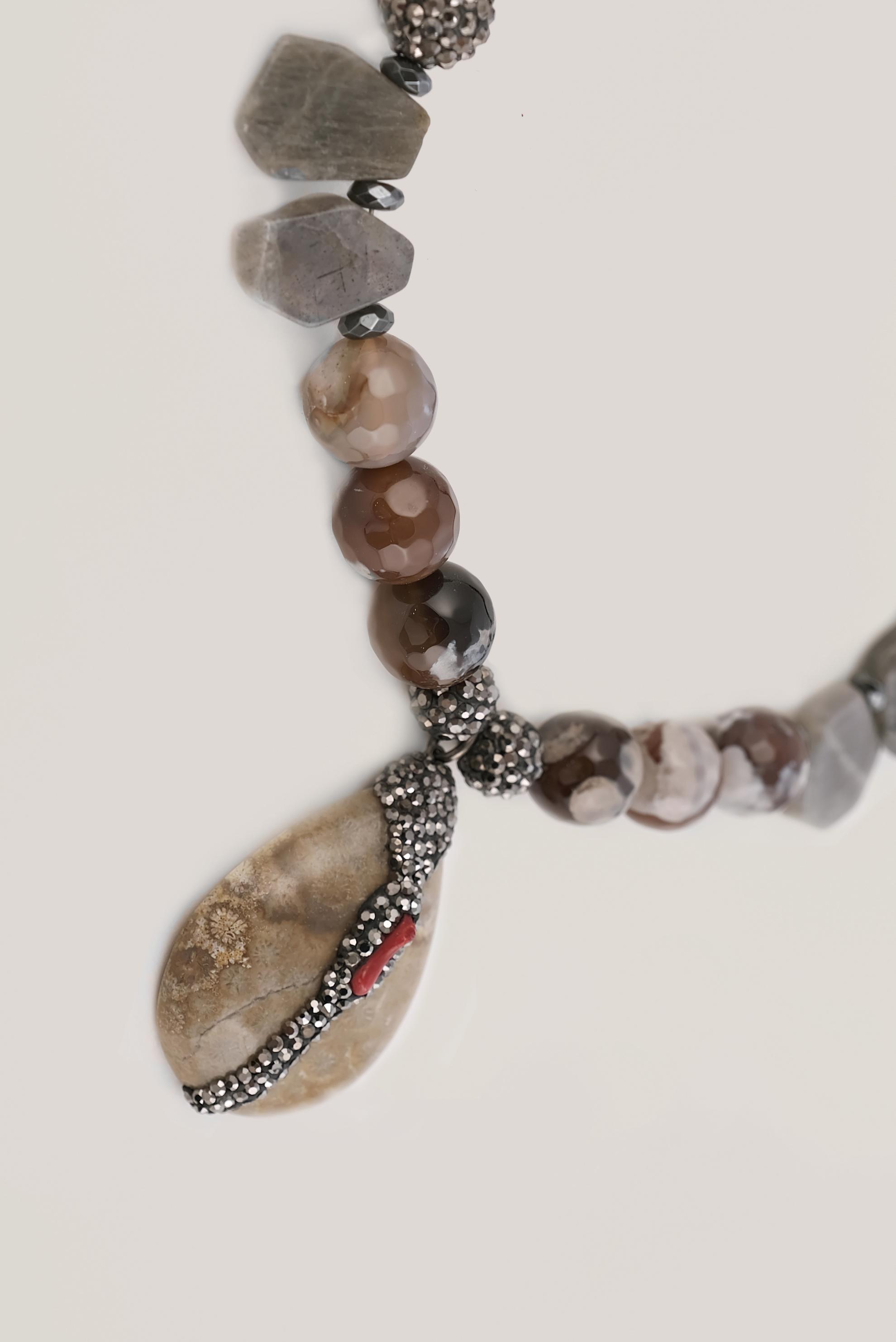 Tesettür giyim KIRMIZI ALVİNA DOĞAL VE MARKAZİT TAŞLI KOLYE 3004