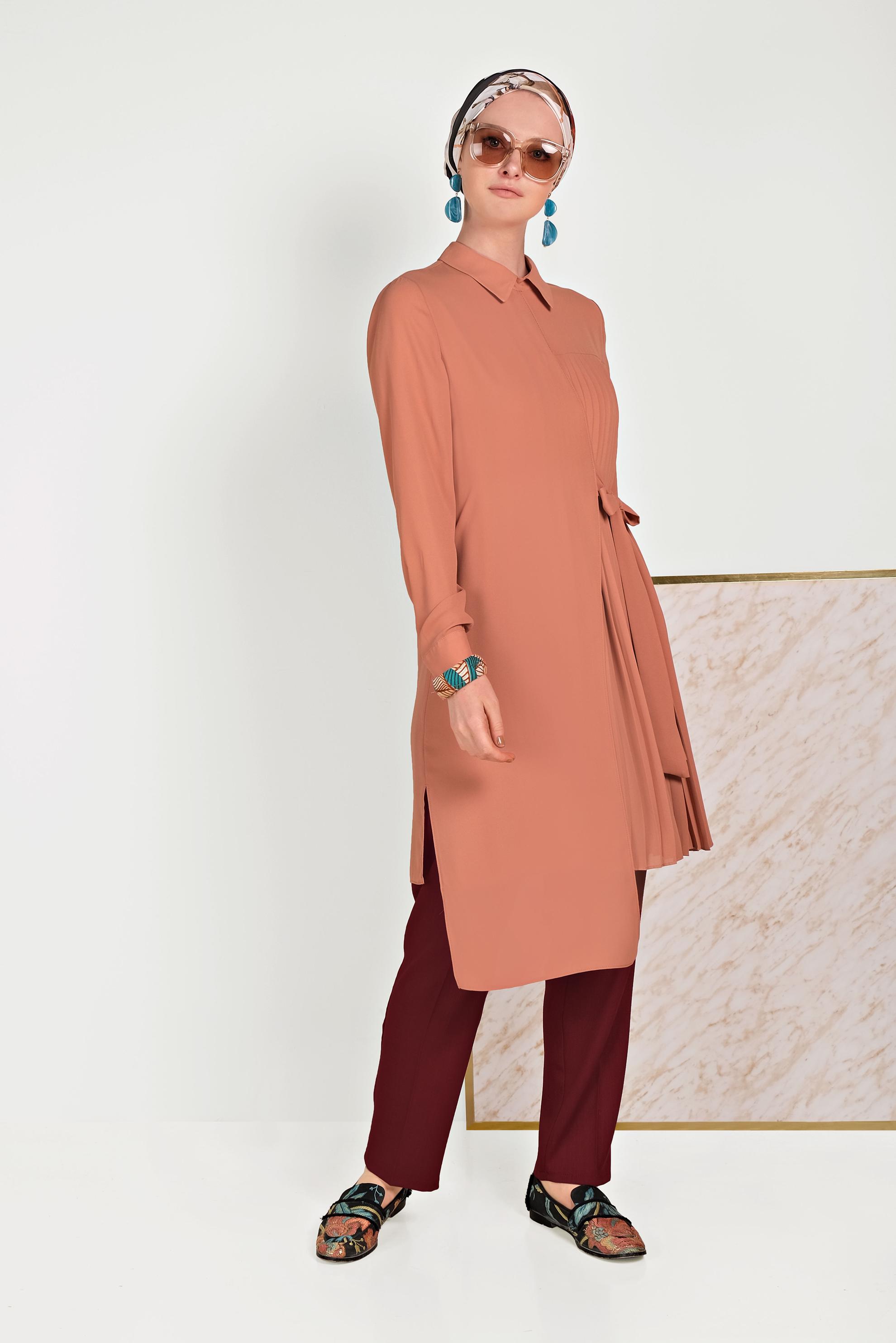 Tesettür giyim BORDO DÜĞMELİ FERMUARLI PANTOLON 70079