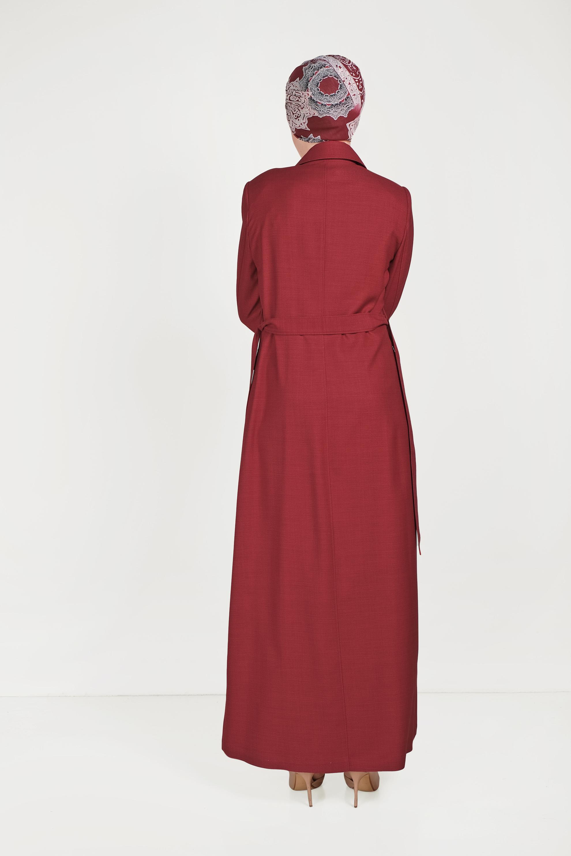 Tesettür giyim KIRMIZI KUŞAKLI DÜĞMELİ PARDESÜ 10163