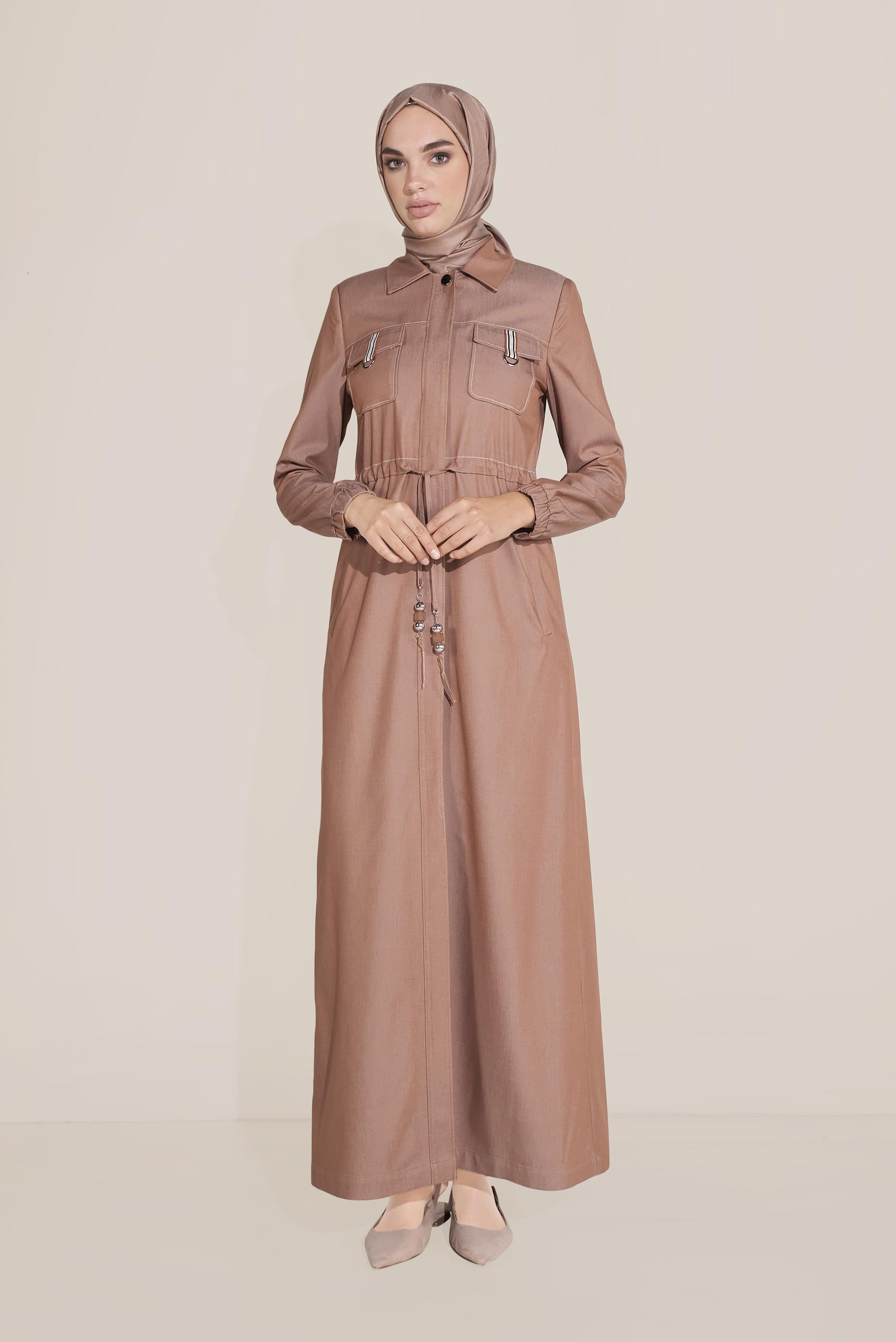 Tesettür giyim KAHVE BELDEN BAĞCIKLI CEPLİ PARDESÜ 10166