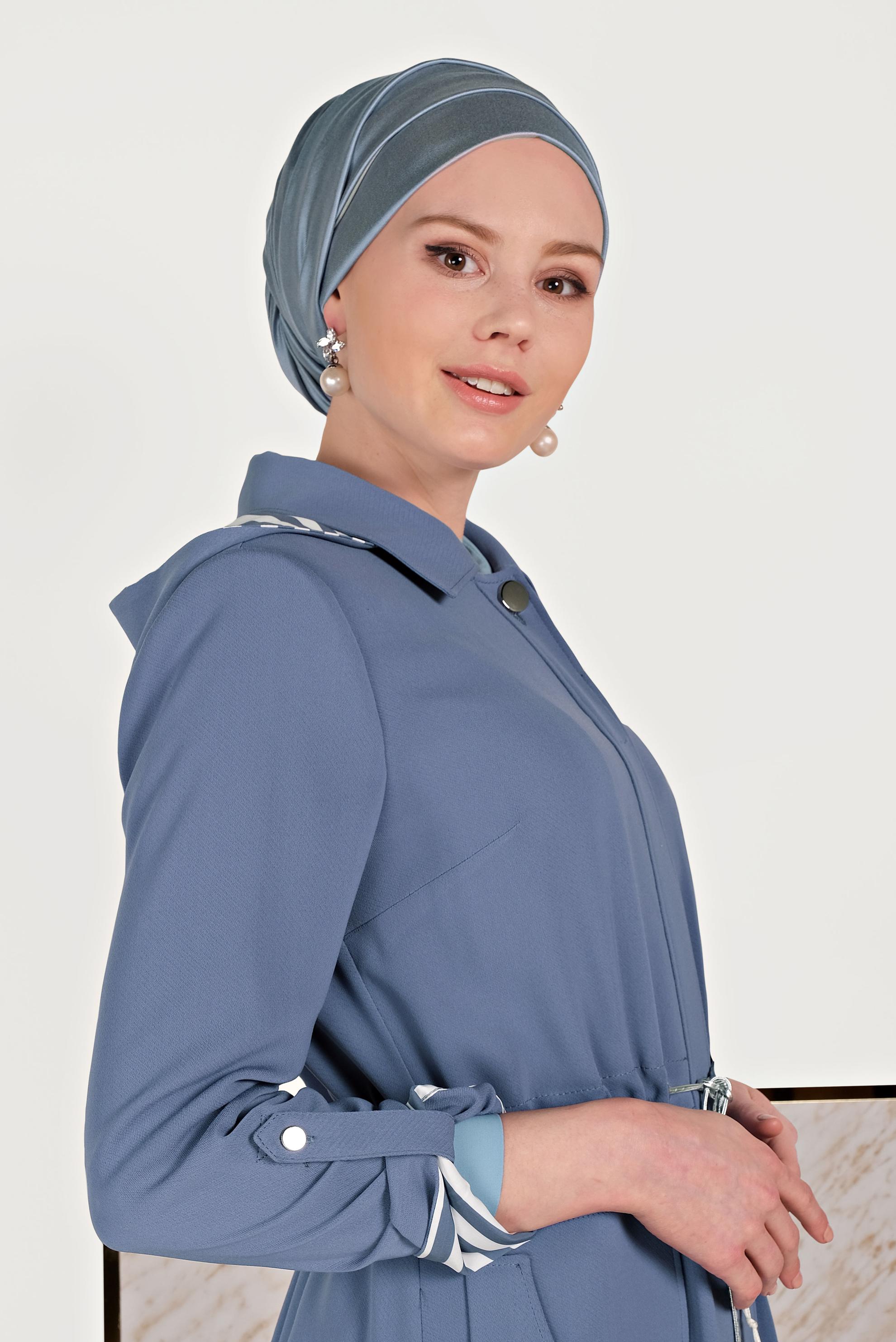 Tesettür giyim LACİVERT BELİ BÜZGÜLÜ KAPÜŞONLU PARDESÜ 10168