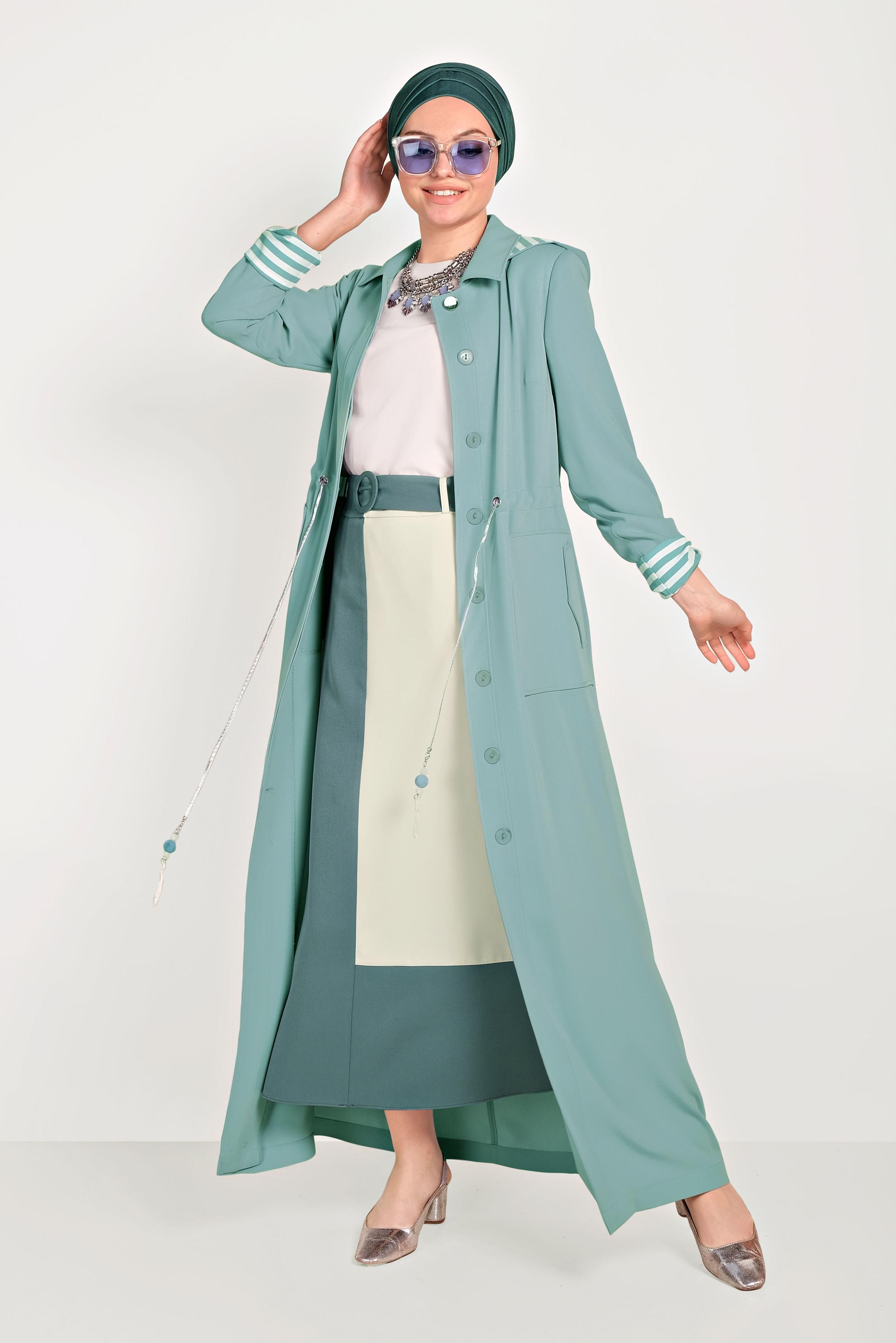 Tesettür giyim MAVİ BELİ BÜZGÜLÜ KAPÜŞONLU PARDESÜ 10168