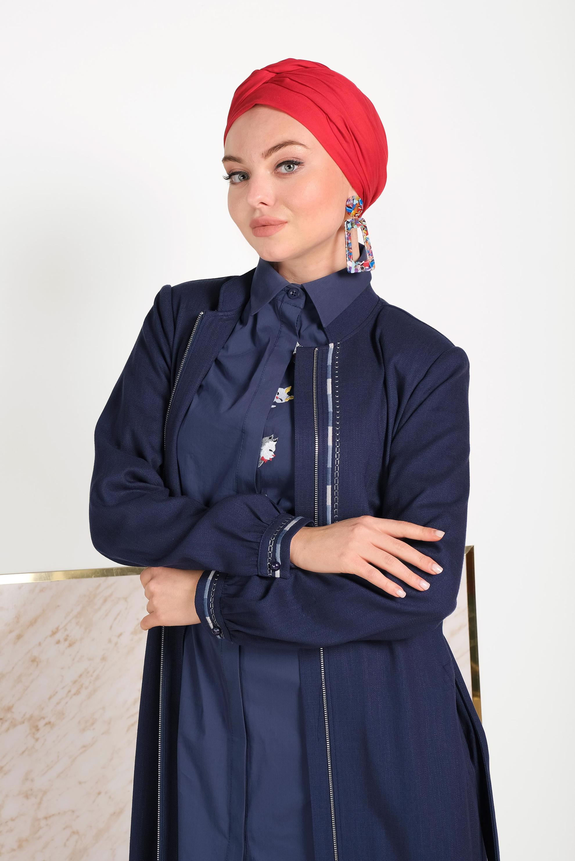 Tesettür giyim LACİVERT NAKIŞLI FERMUARLI PARDESÜ 10183