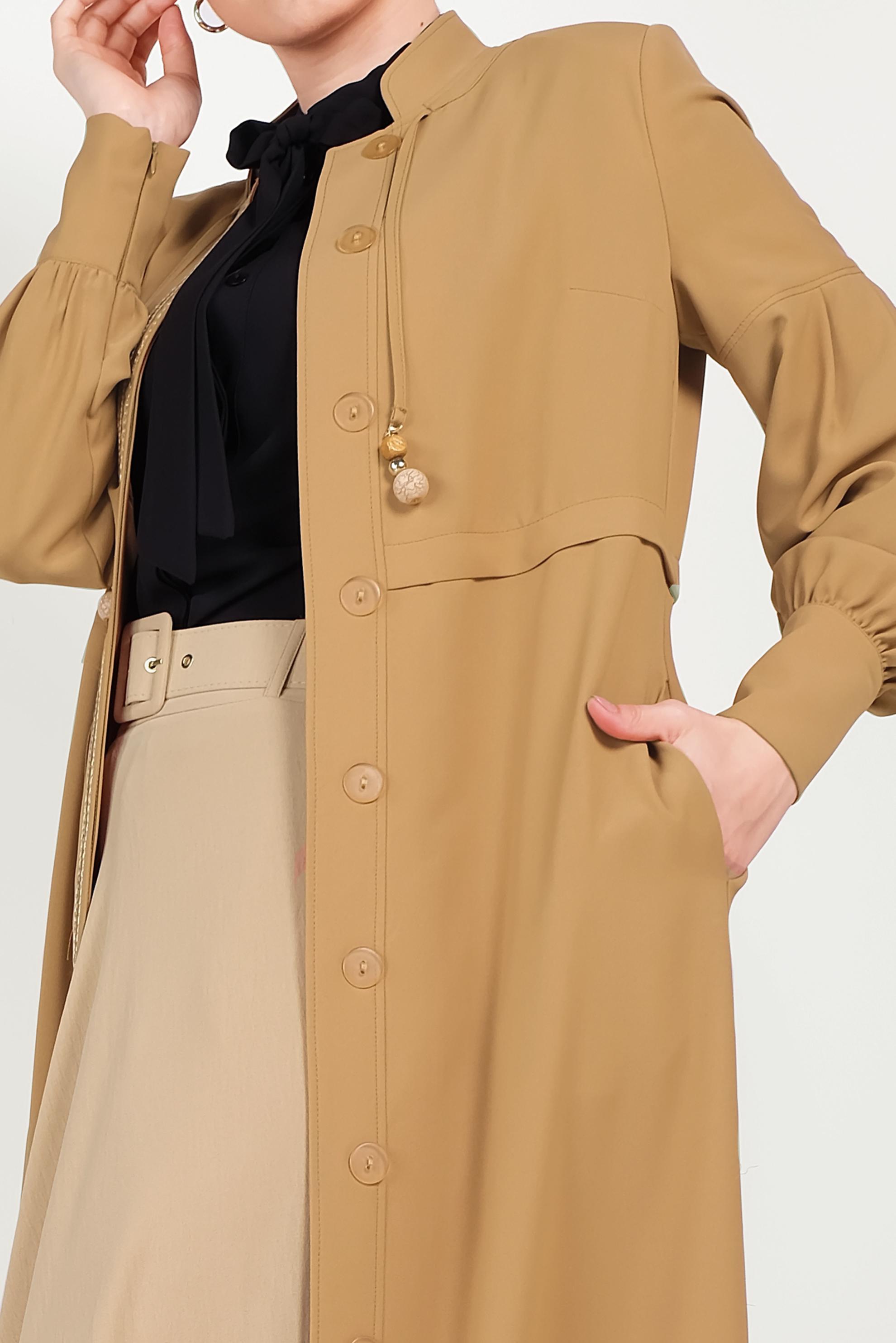 Tesettür giyim SARI DÜĞMELİ HAKİM YAKA PARDESÜ 10195