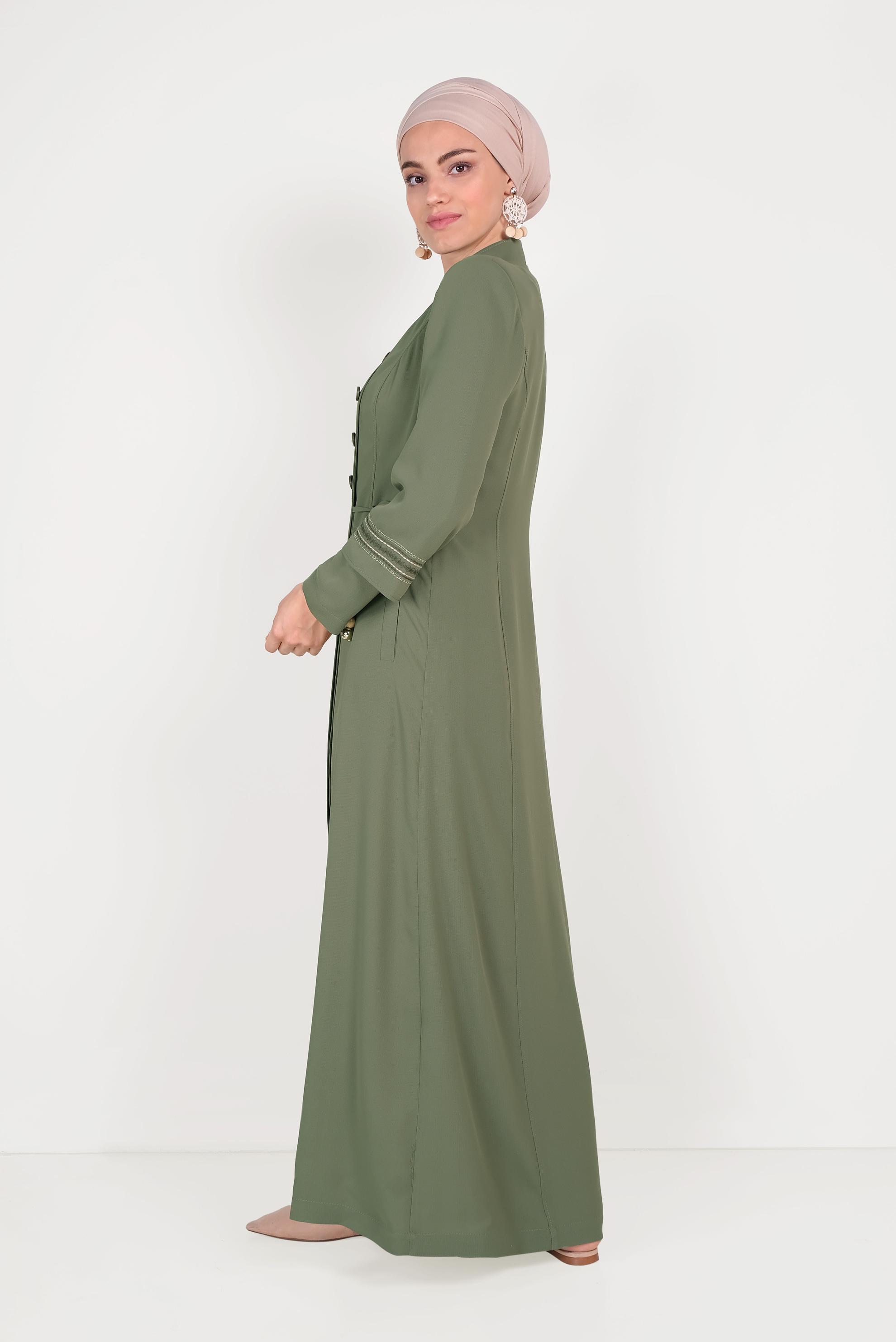 Tesettür giyim HAKİ HAKİM YAKA NAKIŞLI PARDESÜ 10196 