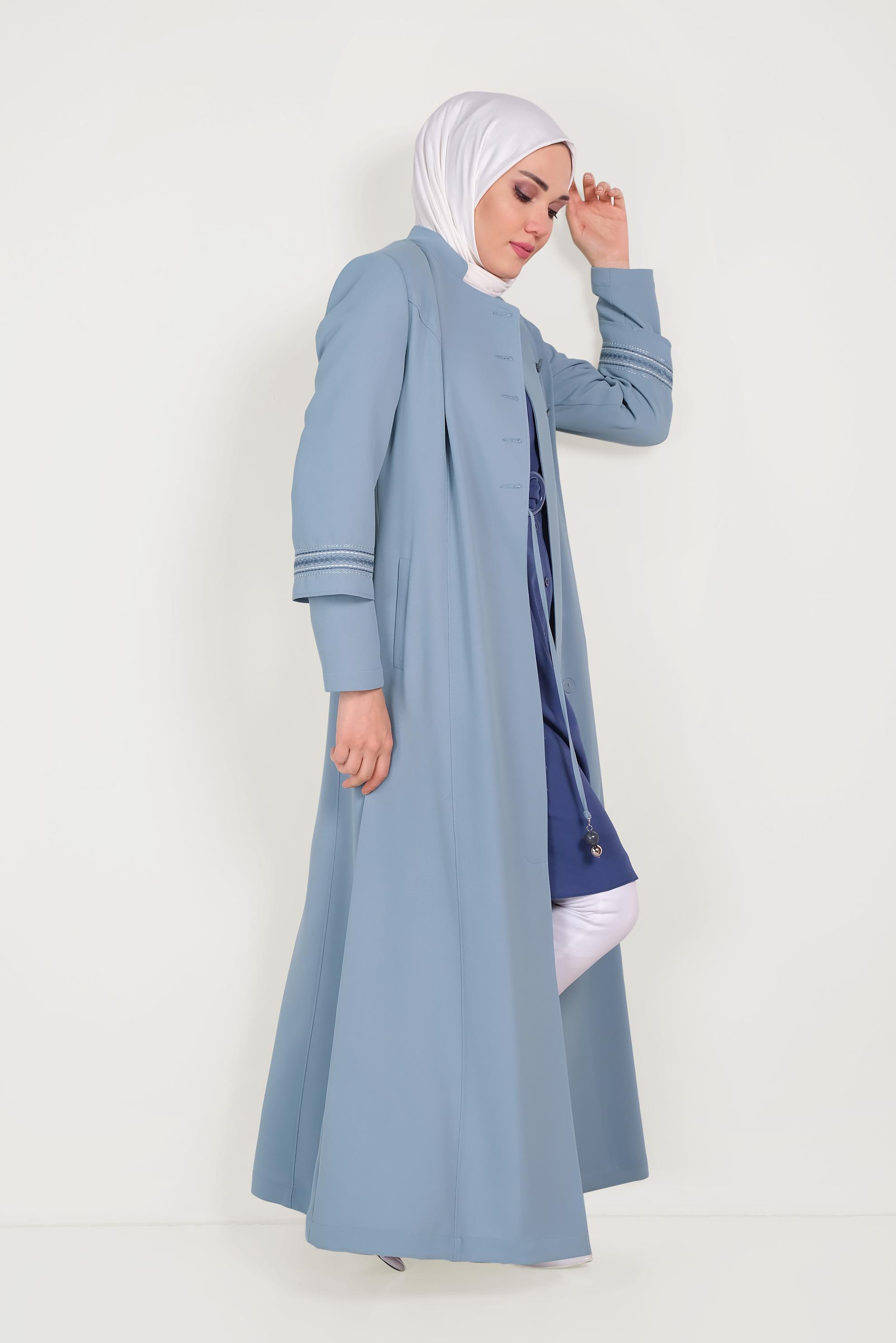 Tesettür giyim MAVİ HAKİM YAKA NAKIŞLI PARDESÜ 10196 